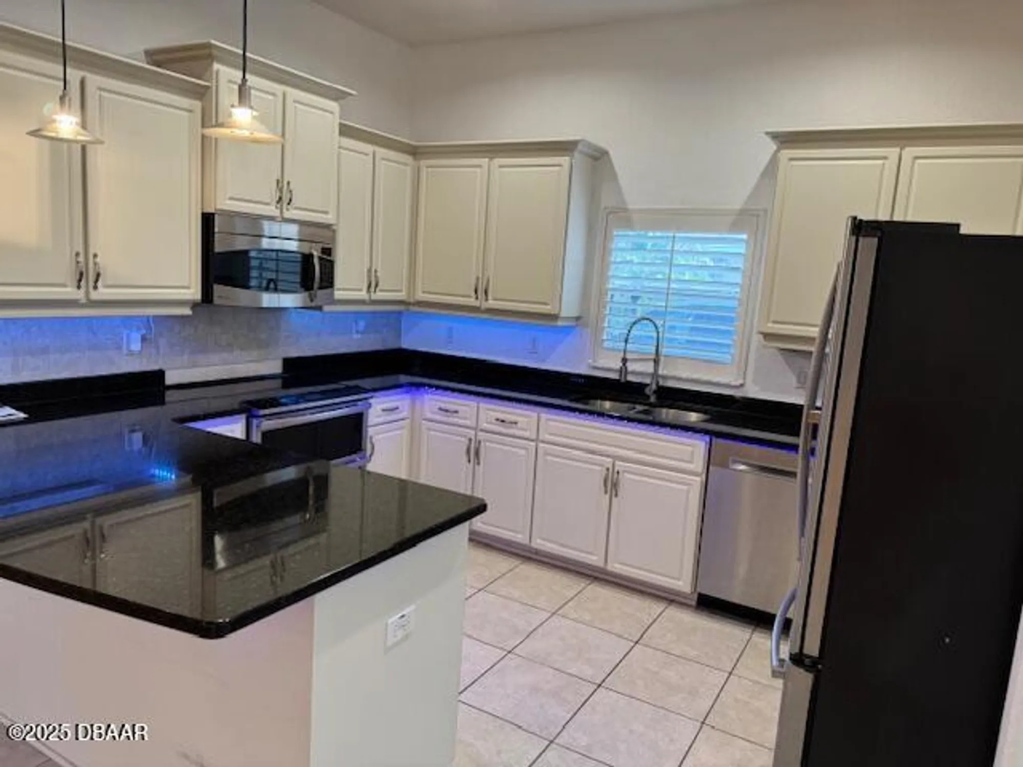 Property Slideshow image 17 of 63 | 594 marisol dr, New Smyrna Beach, FL, 32168