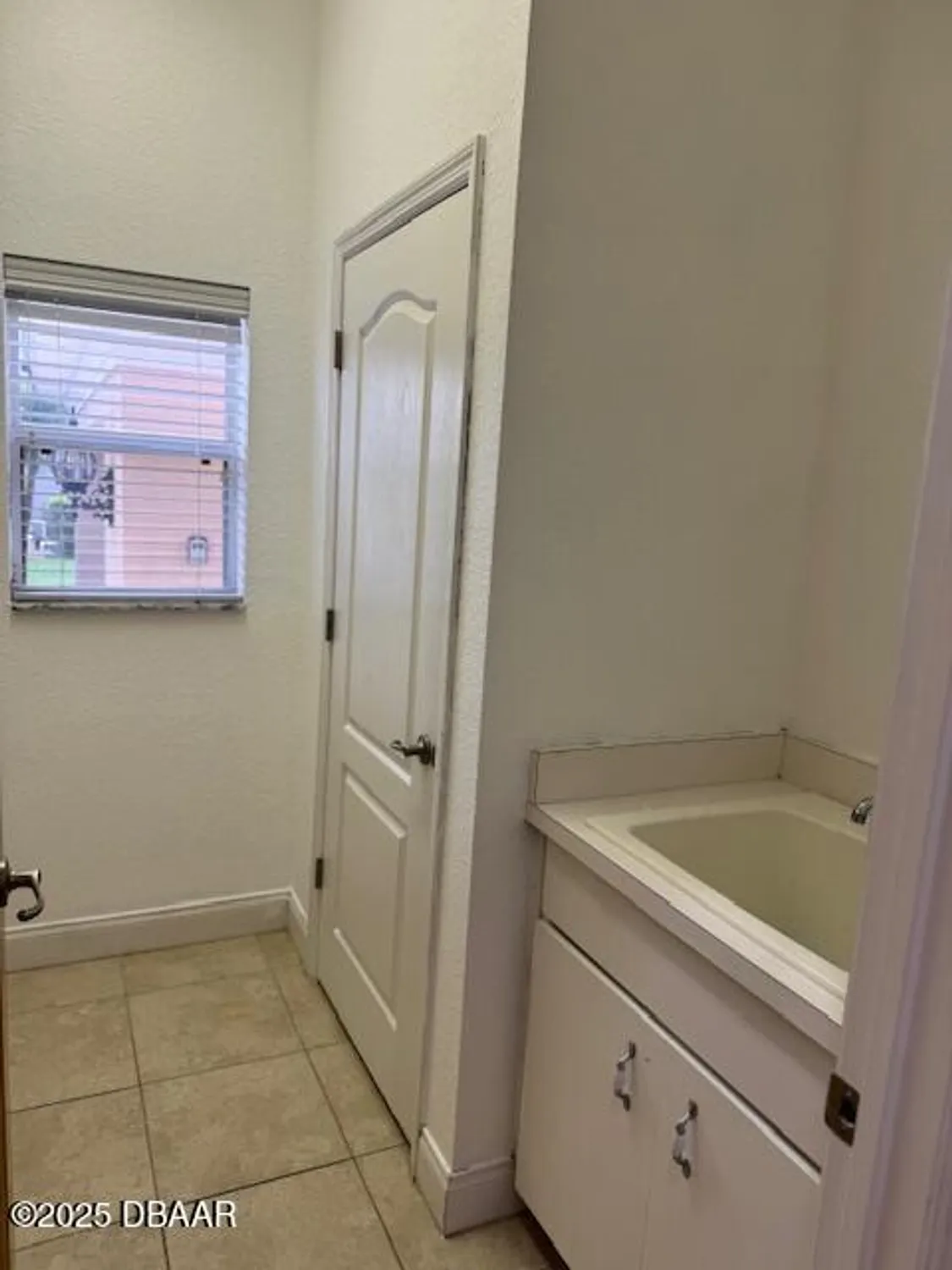 Property Slideshow image 36 of 63 | 594 marisol dr, New Smyrna Beach, FL, 32168