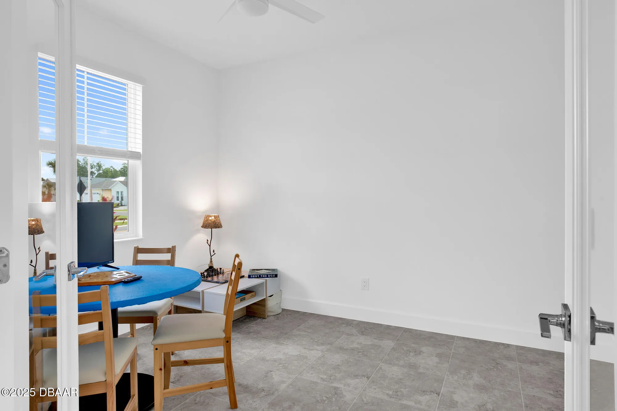 Property Slideshow image 16 of 71 | 913 bama breeze dr, Daytona Beach, FL, 32124