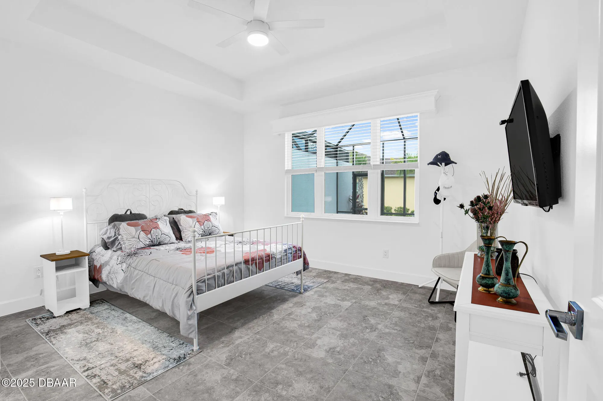 Property Slideshow image 18 of 71 | 913 bama breeze dr, Daytona Beach, FL, 32124