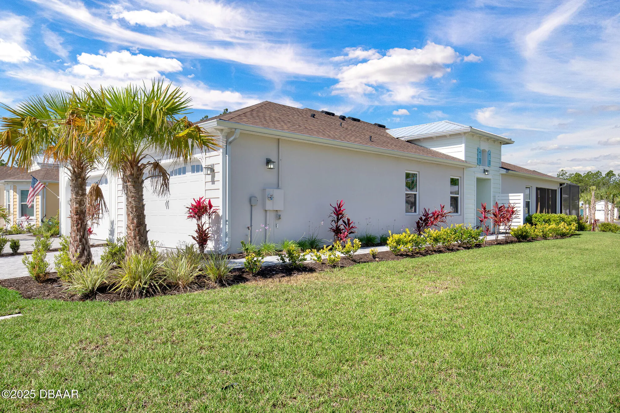 Property Slideshow image 2 of 71 | 913 bama breeze dr, Daytona Beach, FL, 32124