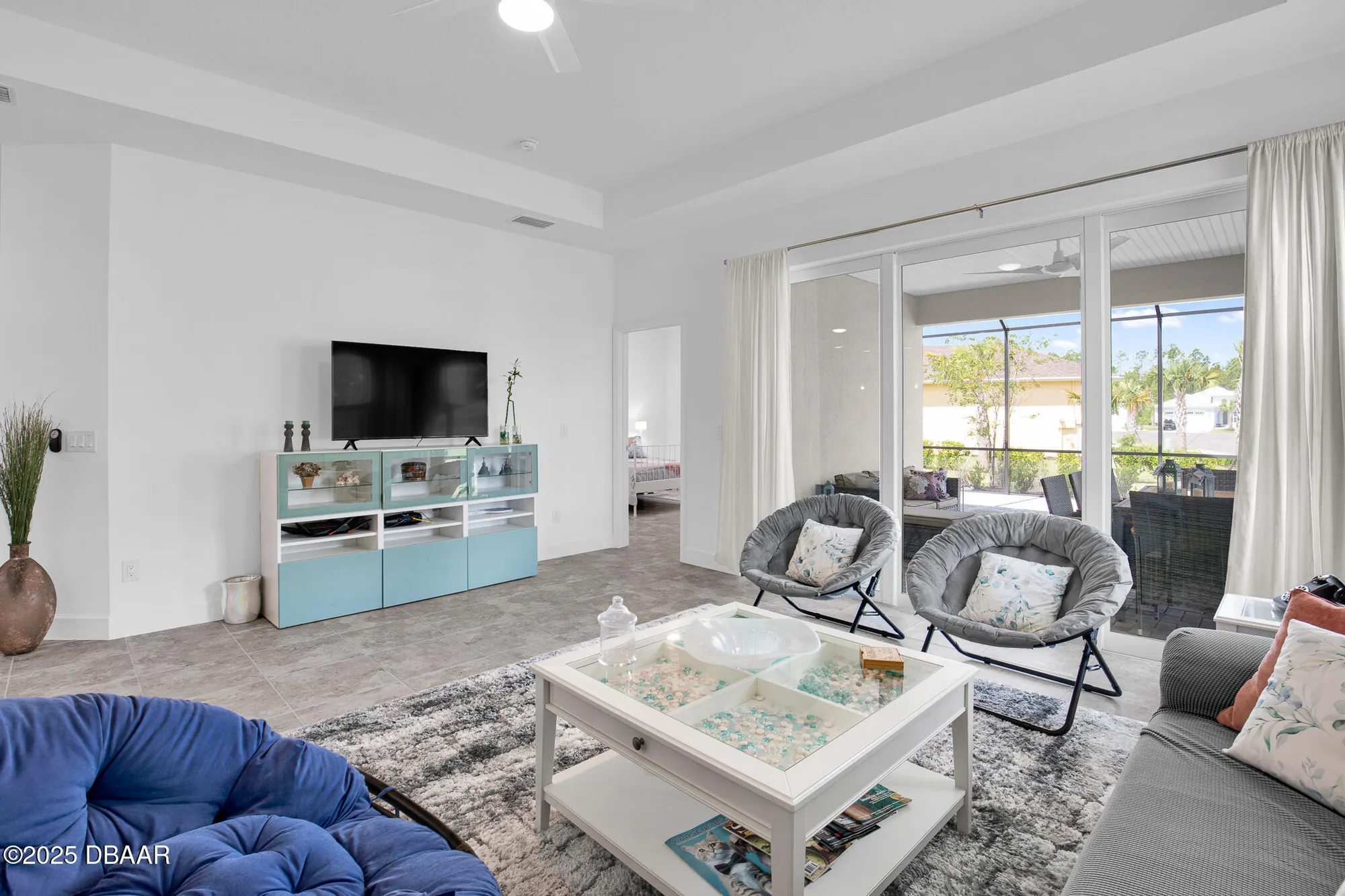 Property Slideshow image 8 of 71 | 913 bama breeze dr, Daytona Beach, FL, 32124