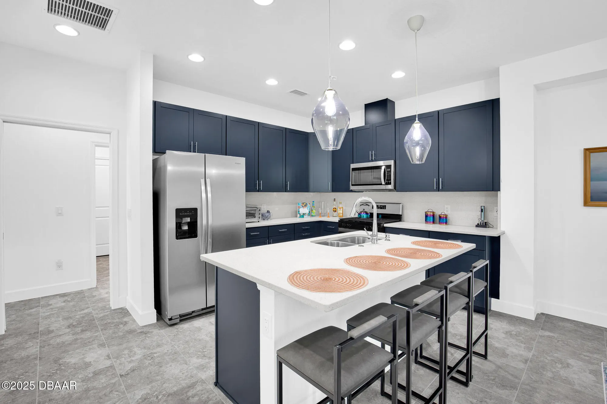 Property Slideshow image 10 of 71 | 913 bama breeze dr, Daytona Beach, FL, 32124