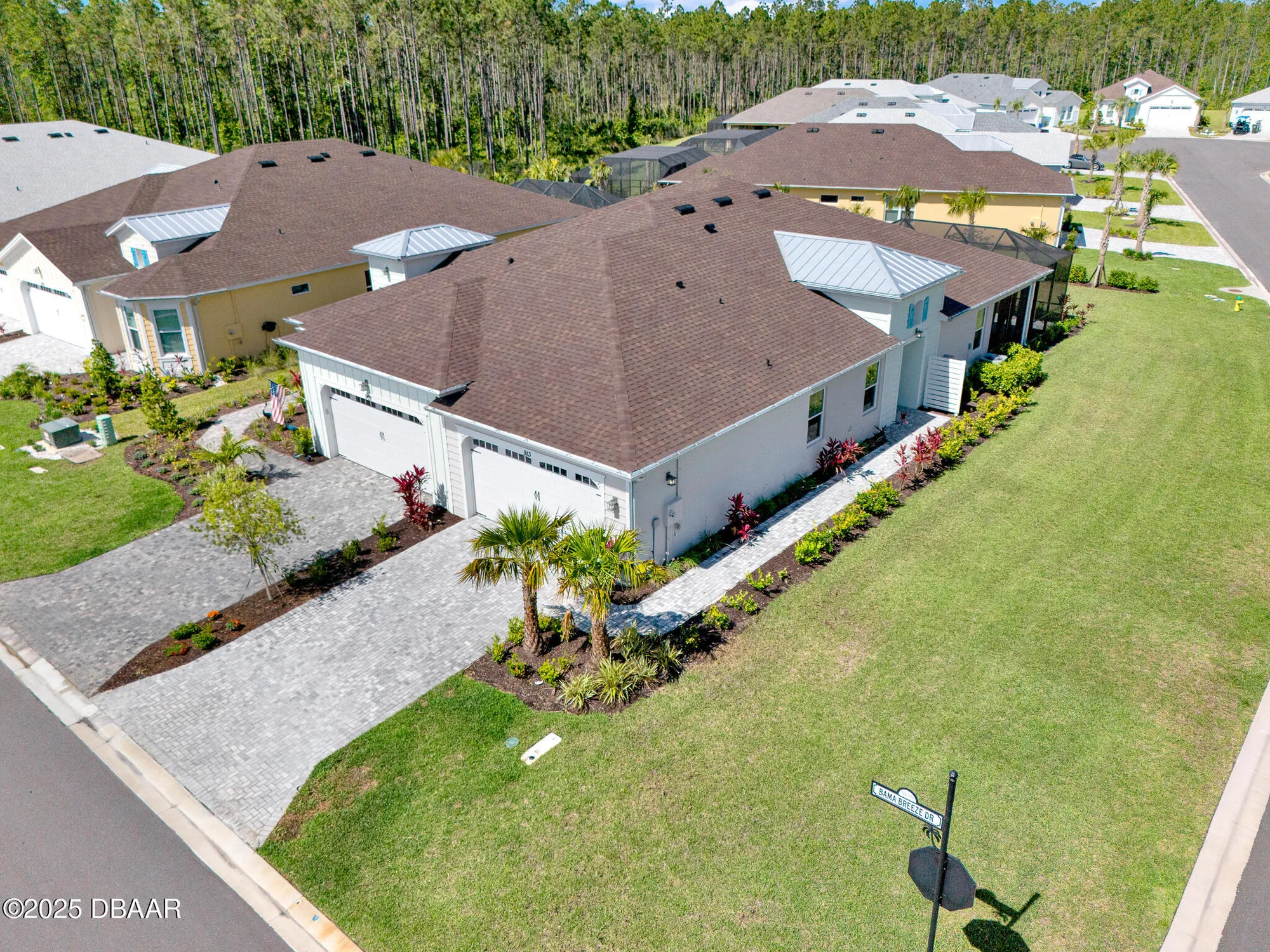 Property Slideshow image 38 of 71 | 913 bama breeze dr, Daytona Beach, FL, 32124