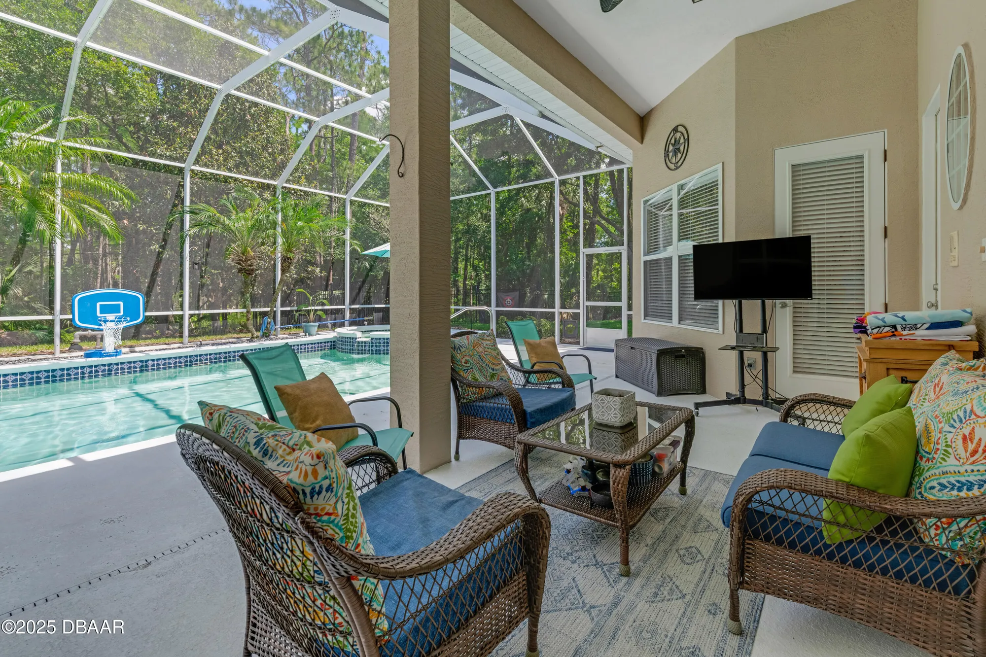 Property Slideshow image 22 of 55 | 4 creek bend way, Ormond Beach, FL, 32174