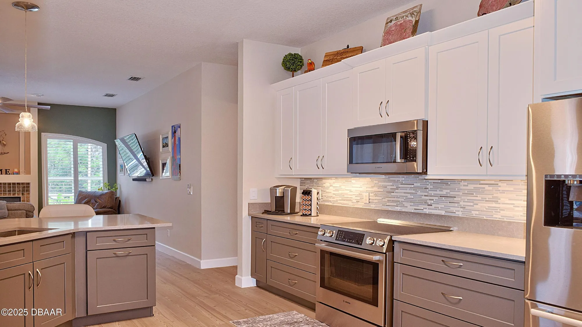 Property Slideshow image 15 of 65 | 1240 hampstead ln, Ormond Beach, FL, 32174