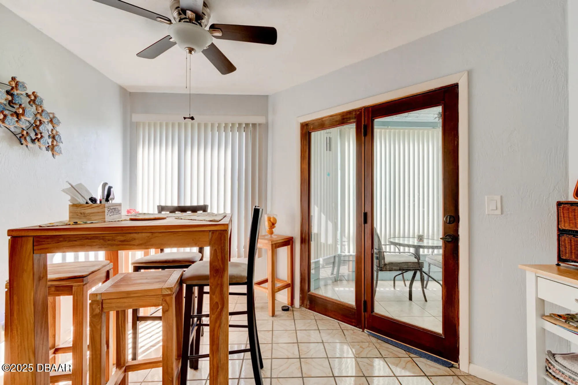 Property Slideshow image 8 of 21 | 102 blue heron dr a, Daytona Beach, FL, 32119