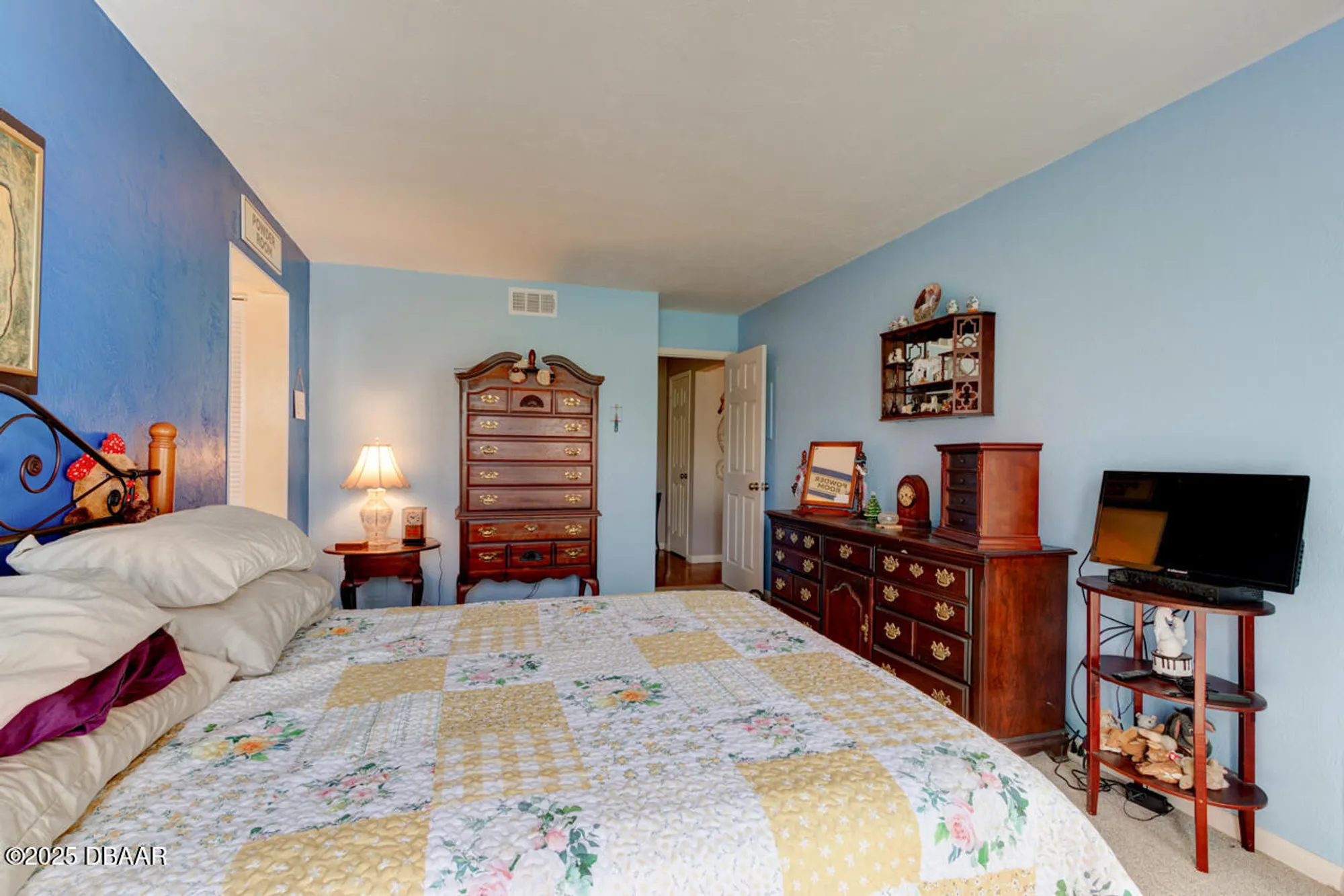 Property Slideshow image 15 of 21 | 102 blue heron dr a, Daytona Beach, FL, 32119