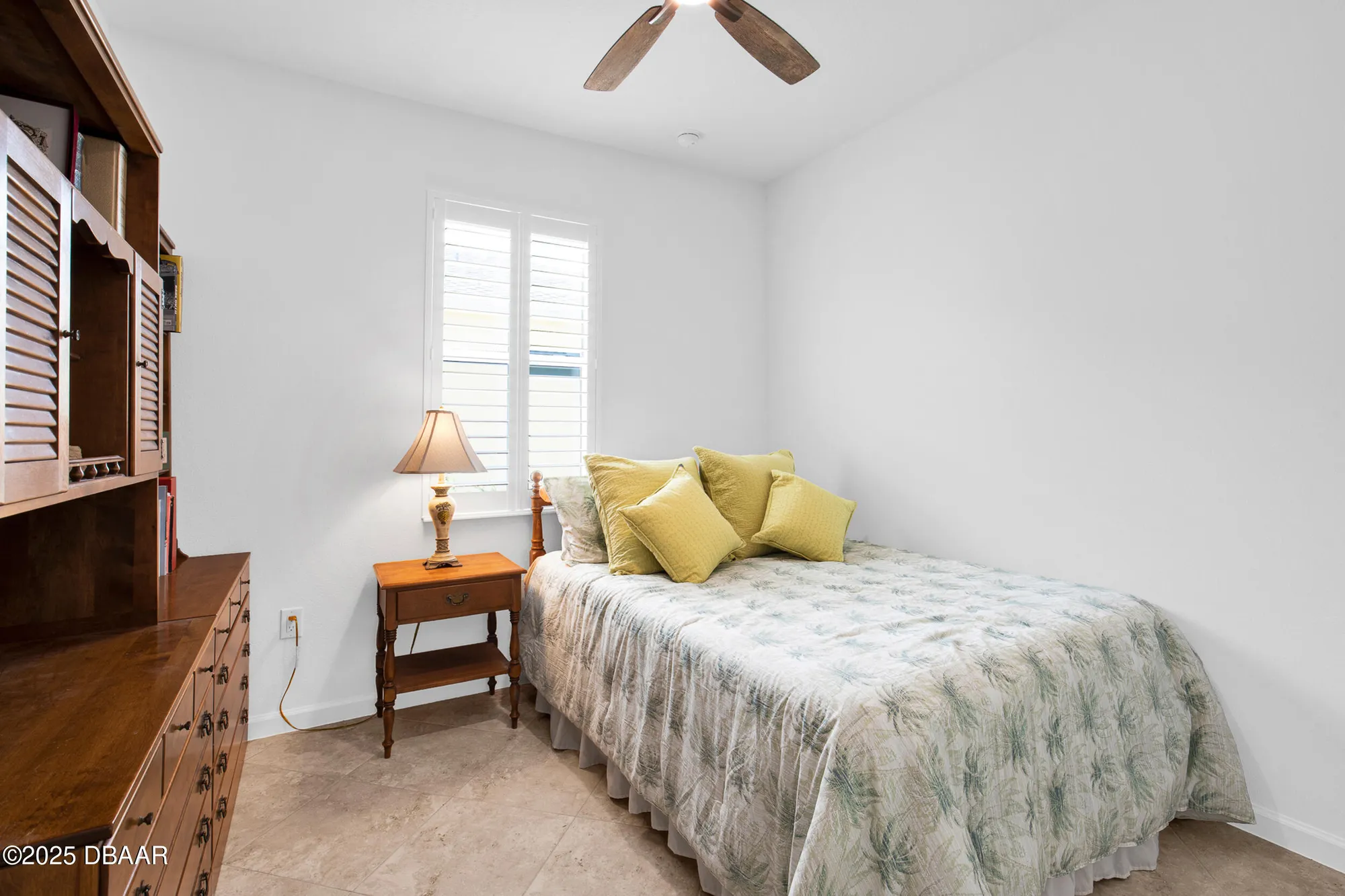 Property Slideshow image 23 of 93 | 203 gypsy palace ln, Daytona Beach, FL, 32124