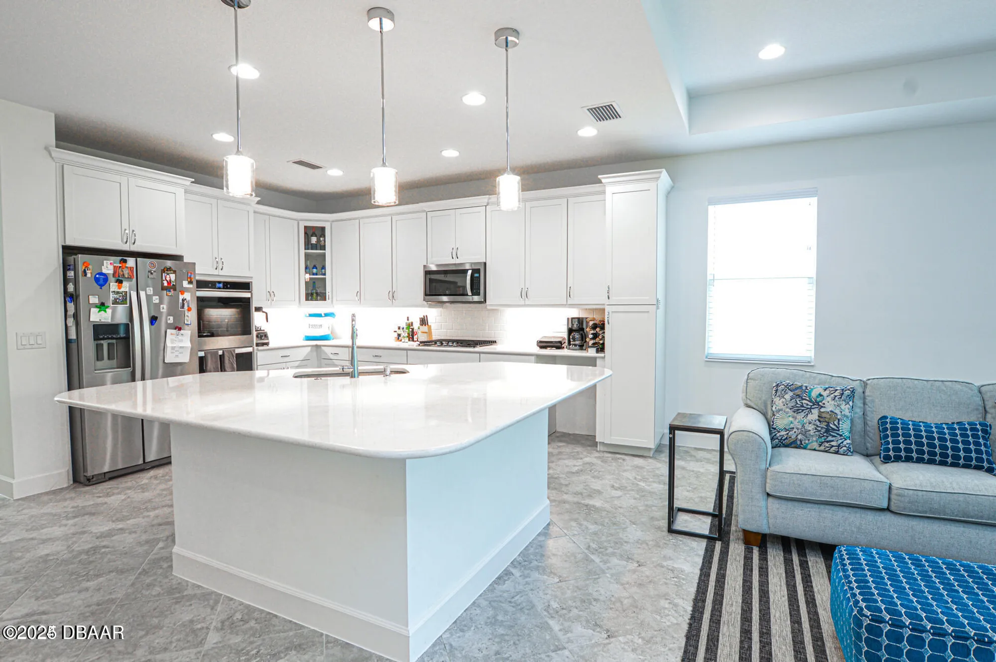 Property Slideshow image 12 of 41 | 703 coral reef way, Daytona Beach, FL, 32124