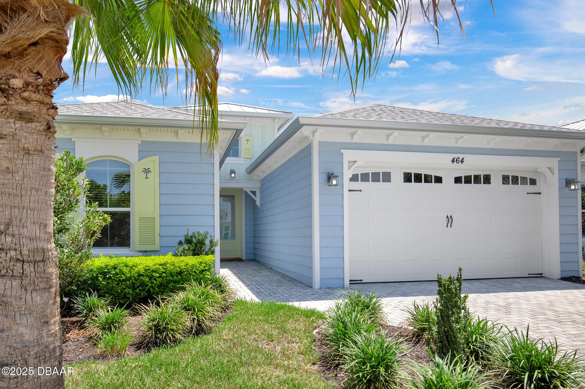 Property Slideshow image 4 of 74 | 464 tropics ave, Daytona Beach, FL, 32124