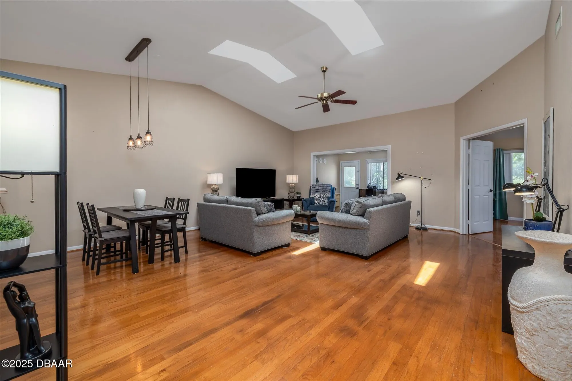 Property Slideshow image 5 of 39 | 18 landings ln, Ormond Beach, FL, 32174