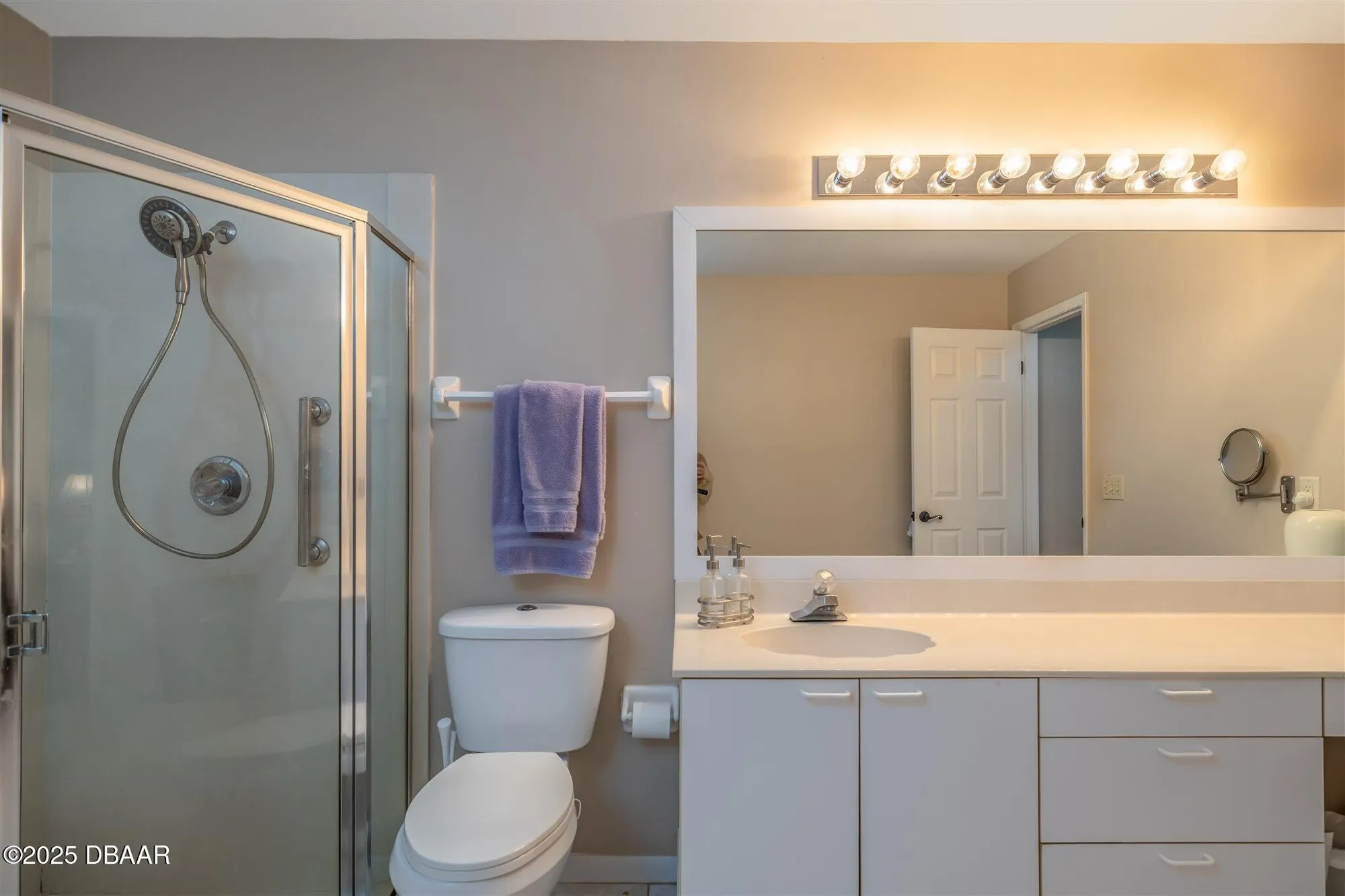 Property Slideshow image 18 of 39 | 18 landings ln, Ormond Beach, FL, 32174