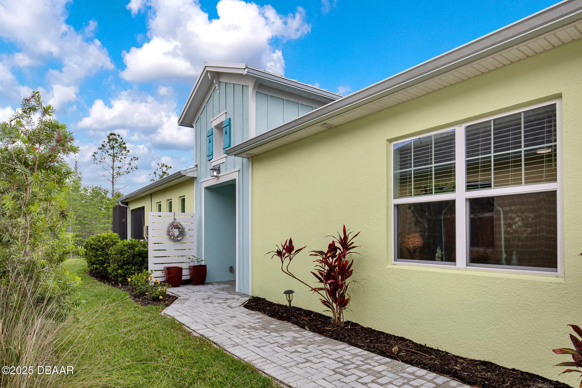 Property Slideshow image 6 of 67 | 308 low tide ln, Daytona Beach, FL, 32124