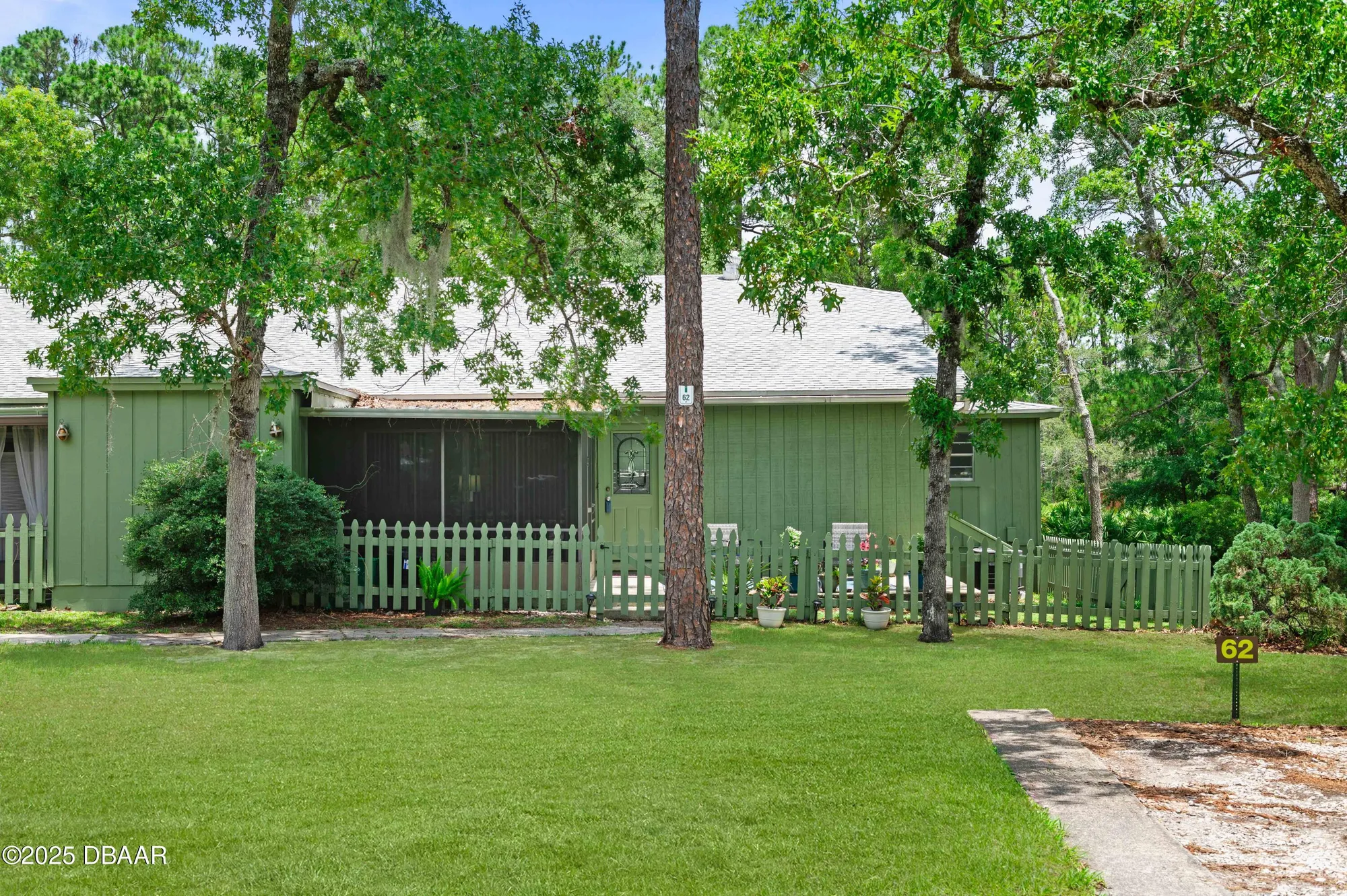 Property Slideshow image 1 of 36 | 62 cypress pond rd, Port Orange, FL, 32128