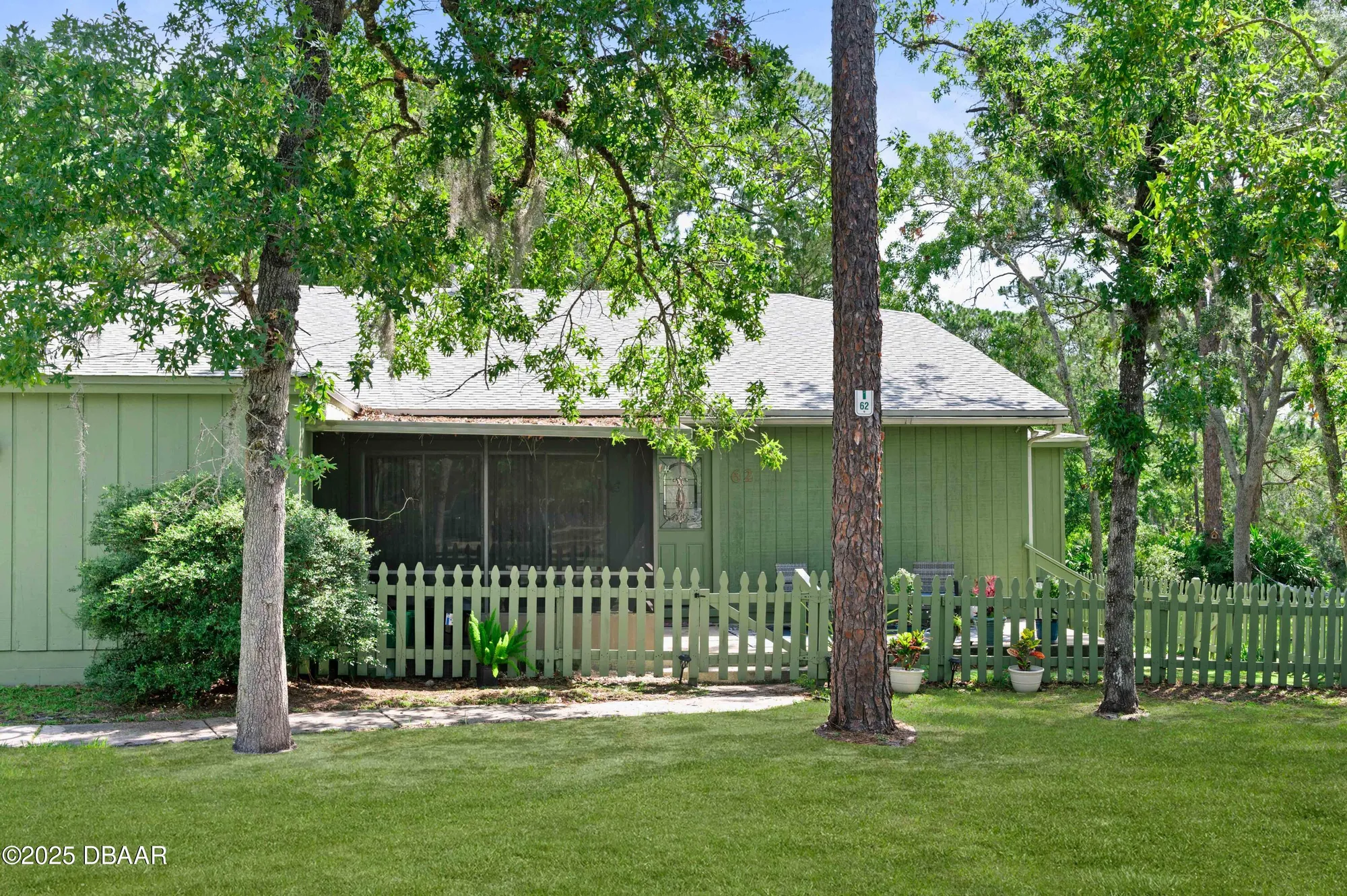 Property Slideshow image 31 of 36 | 62 cypress pond rd, Port Orange, FL, 32128