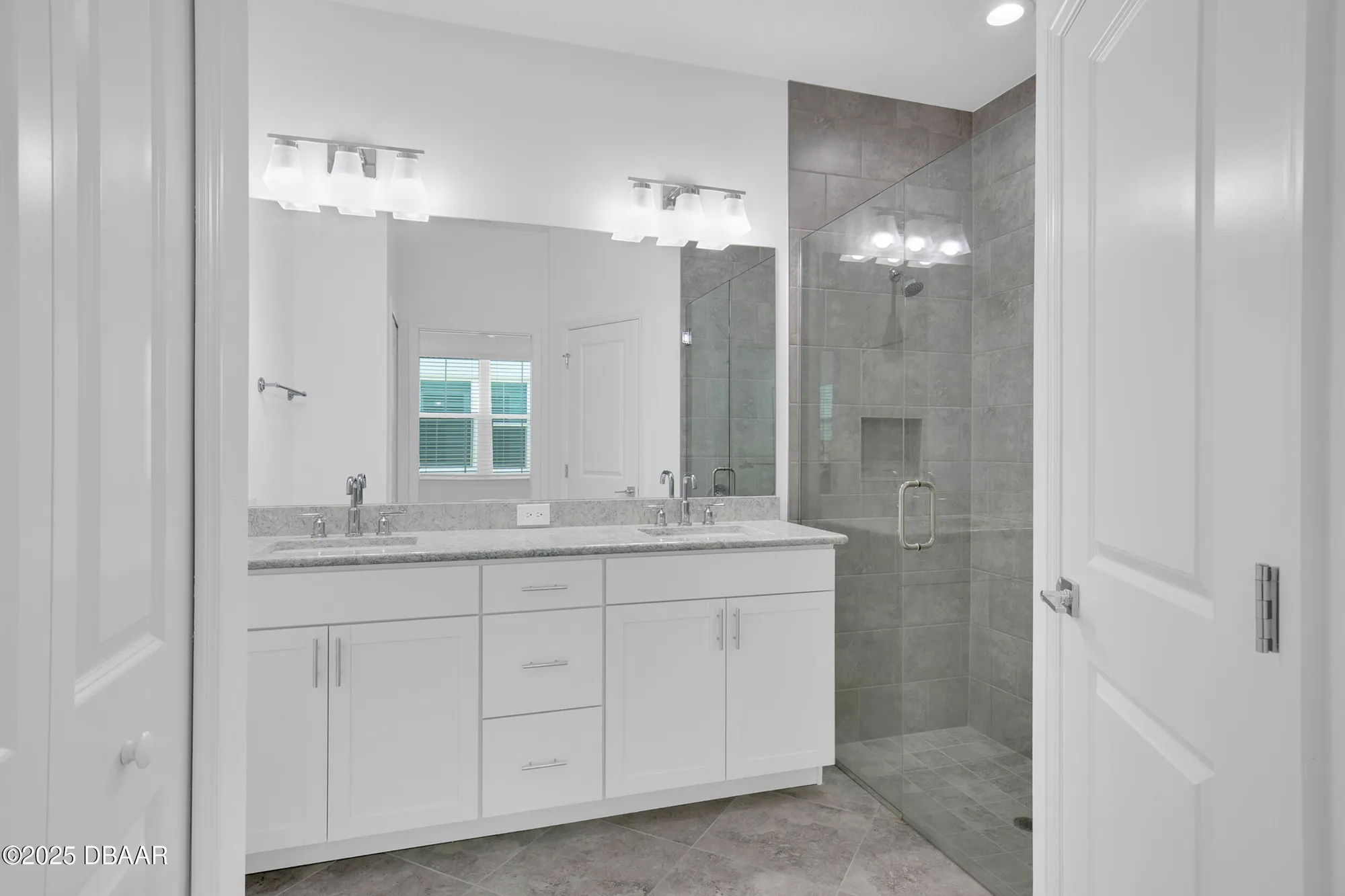 Property Slideshow image 17 of 91 | 216 gypsy palace ln, Daytona Beach, FL, 32124