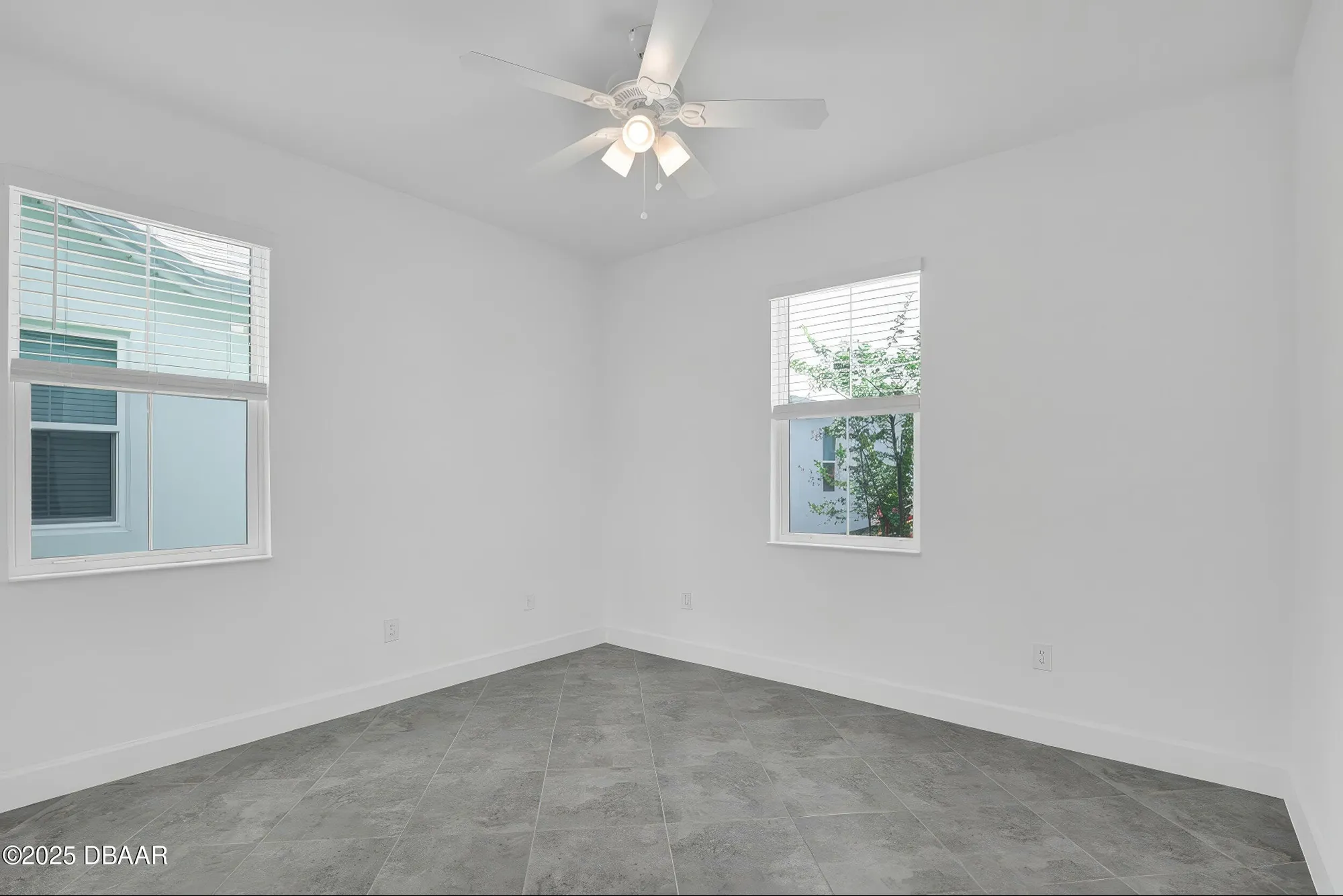 Property Slideshow image 19 of 91 | 216 gypsy palace ln, Daytona Beach, FL, 32124