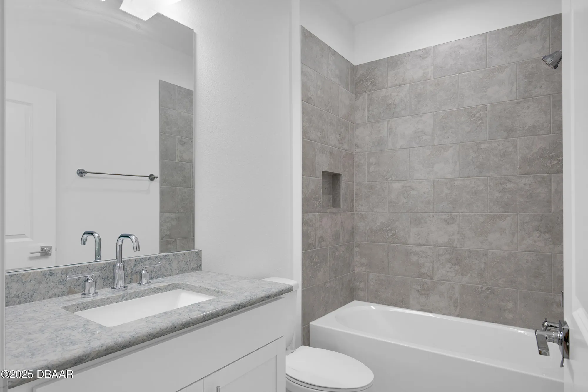 Property Slideshow image 21 of 91 | 216 gypsy palace ln, Daytona Beach, FL, 32124