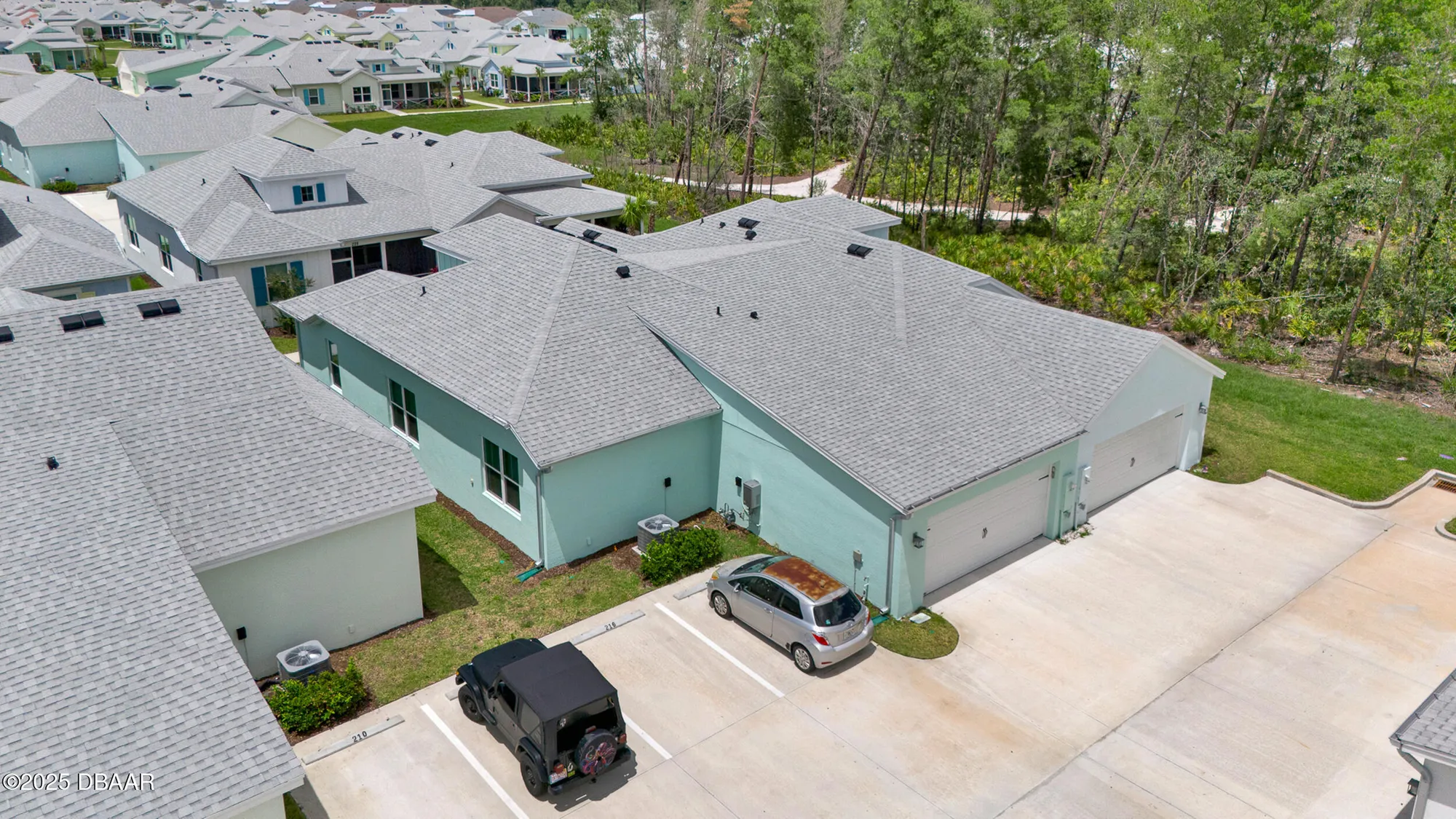 Property Slideshow image 31 of 91 | 216 gypsy palace ln, Daytona Beach, FL, 32124