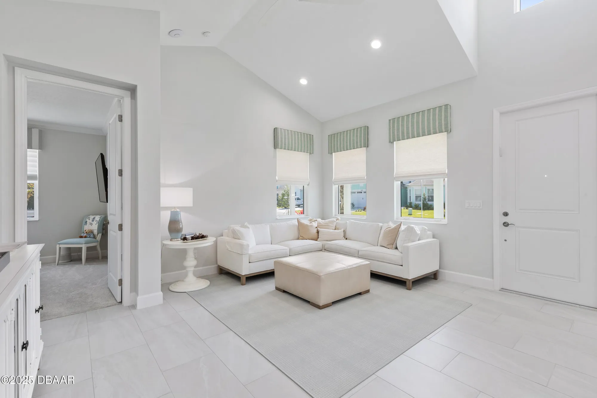 Property Slideshow image 4 of 103 | 148 gypsy palace ln, Daytona Beach, FL, 32124