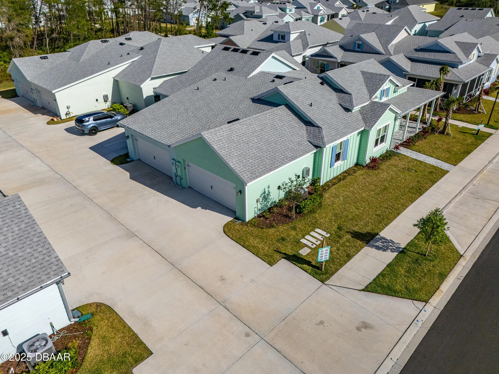 Property Slideshow image 38 of 103 | 148 gypsy palace ln, Daytona Beach, FL, 32124