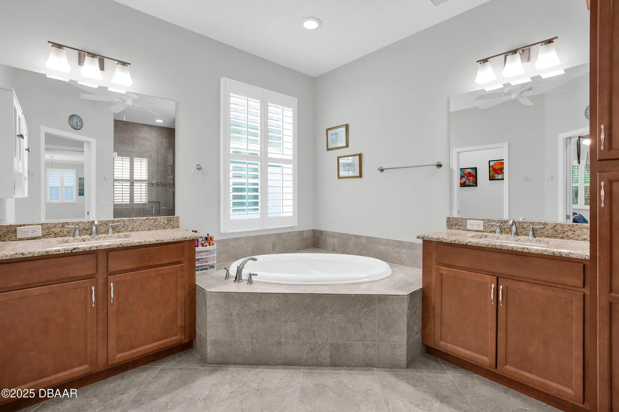 Property Slideshow image 23 of 96 | 138 coral reef way, Daytona Beach, FL, 32124