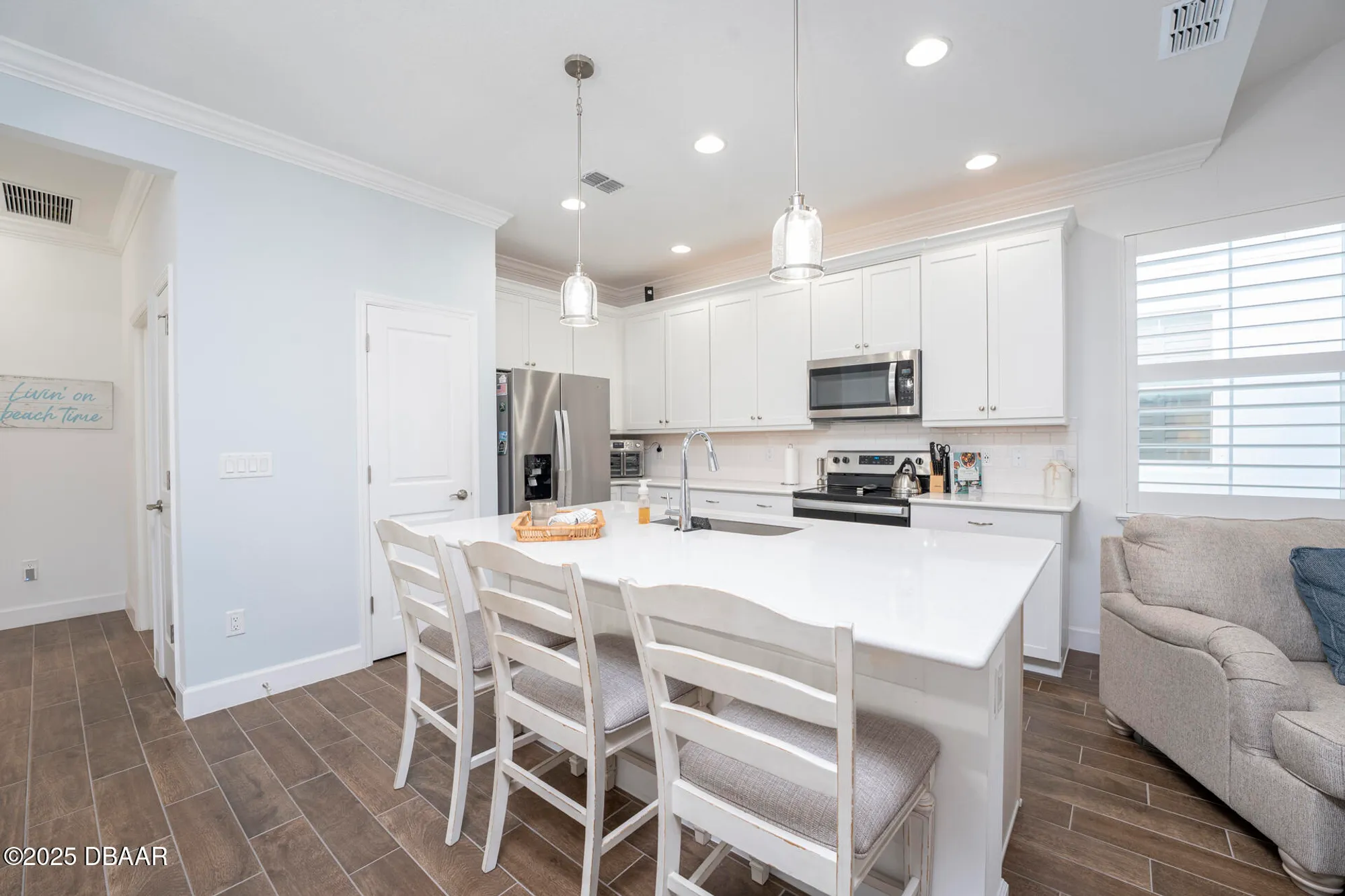 Property Slideshow image 9 of 33 | 361 parrot ln, Daytona Beach, FL, 32124