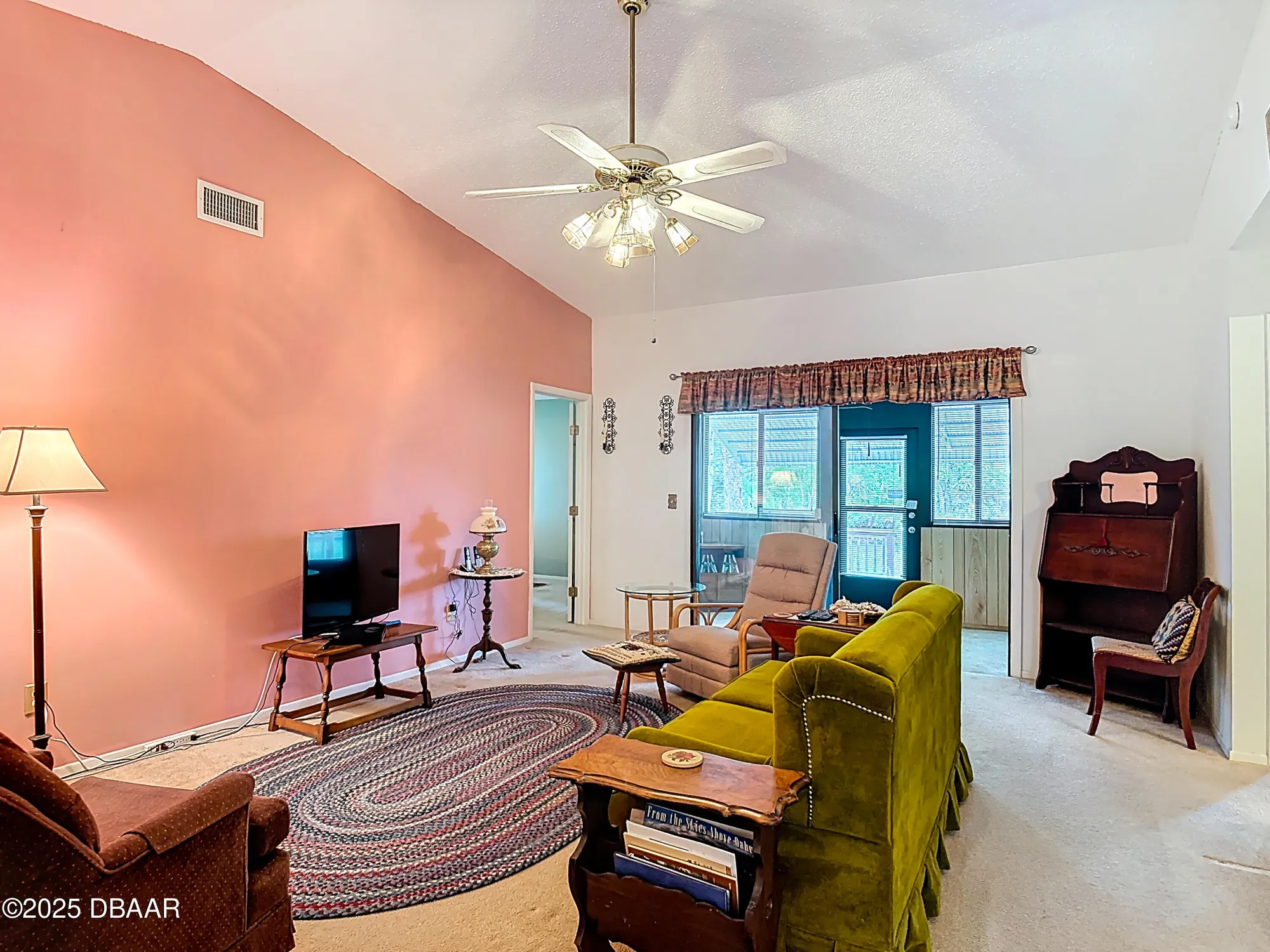 Property Slideshow image 24 of 60 | 109 crooked pine rd, Port Orange, FL, 32128