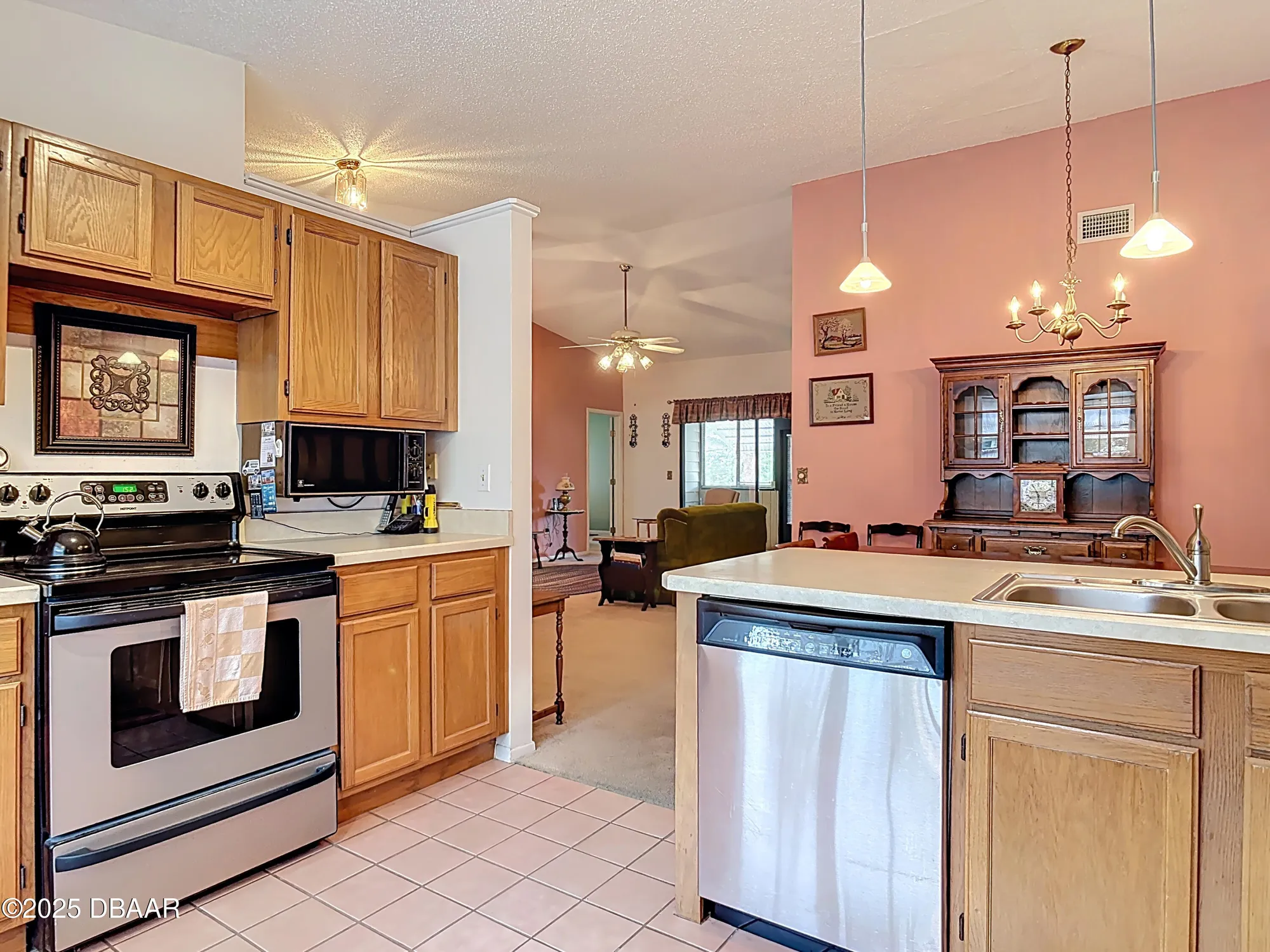 Property Slideshow image 18 of 60 | 109 crooked pine rd, Port Orange, FL, 32128