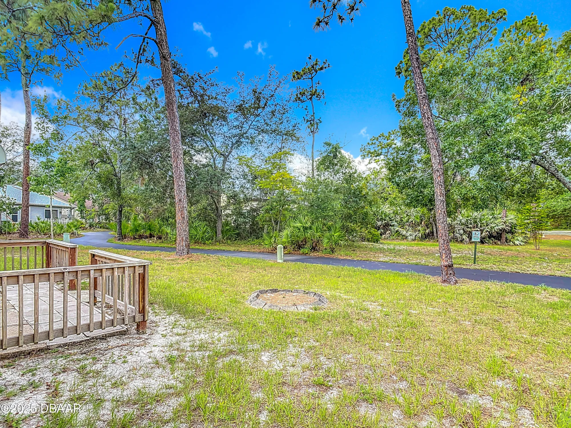 Property Slideshow image 47 of 60 | 109 crooked pine rd, Port Orange, FL, 32128