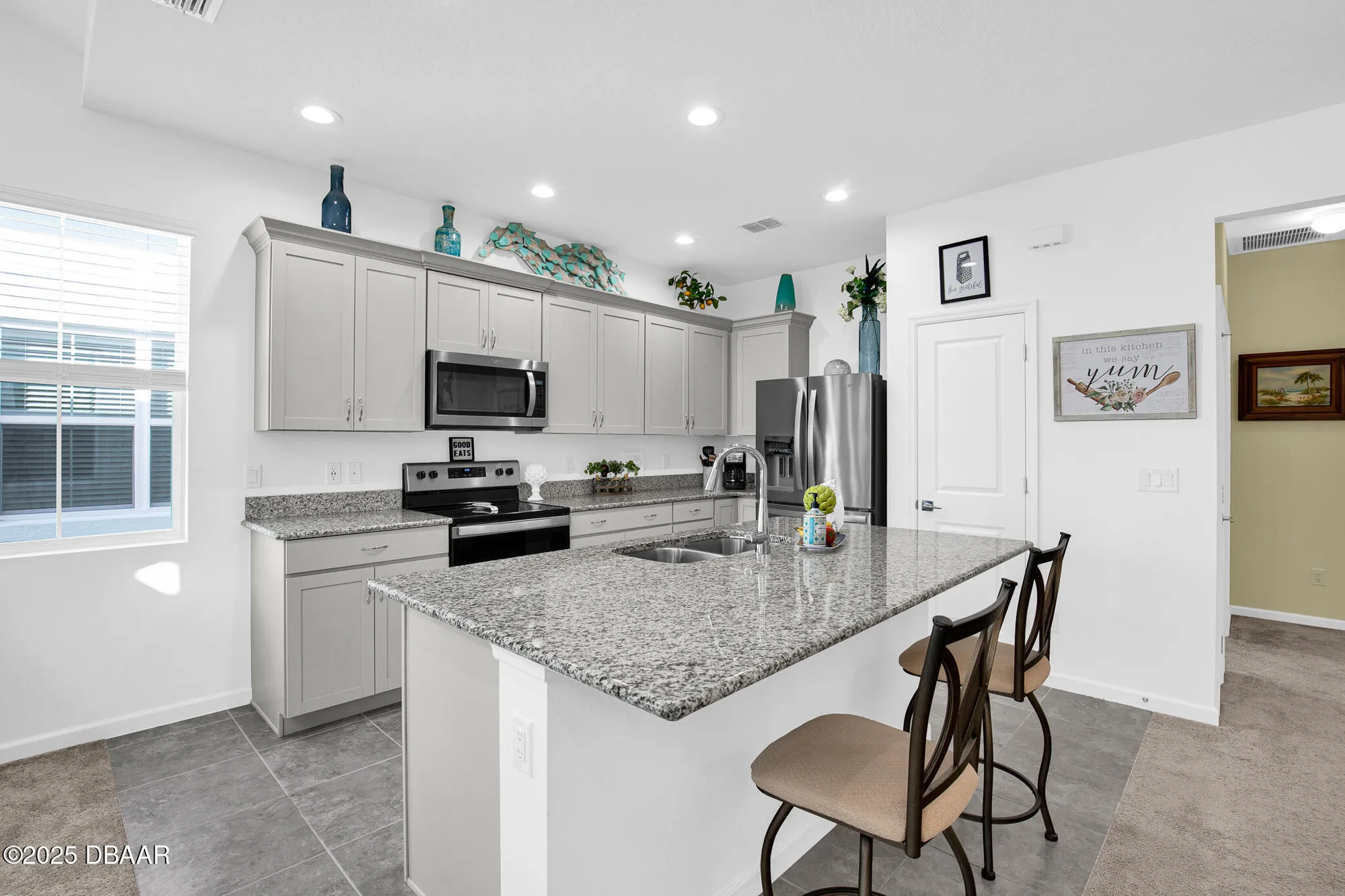 Property Slideshow image 12 of 31 | 307 cheeseburger dr, Daytona Beach, FL, 32124