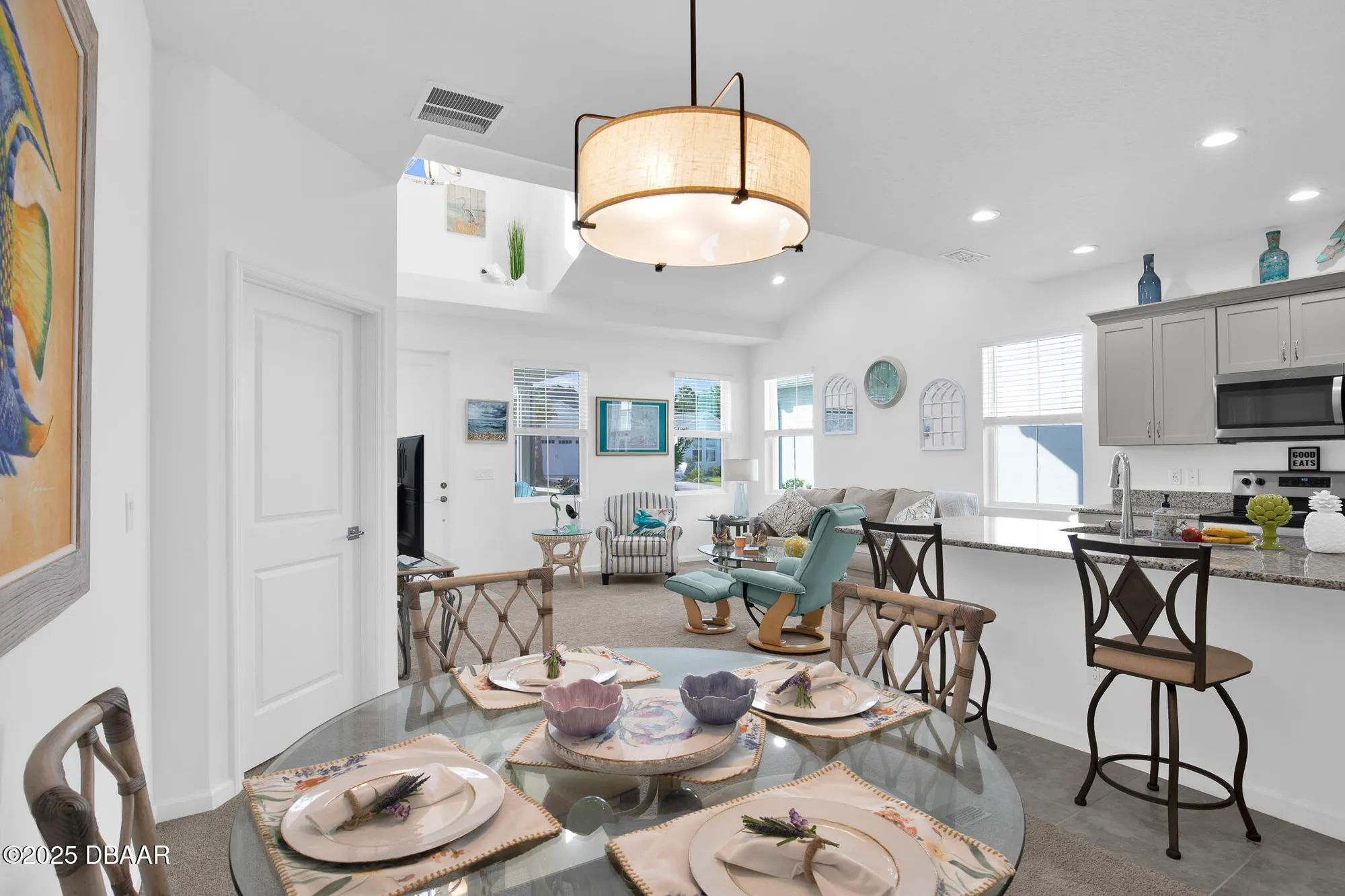 Property Slideshow image 18 of 31 | 307 cheeseburger dr, Daytona Beach, FL, 32124