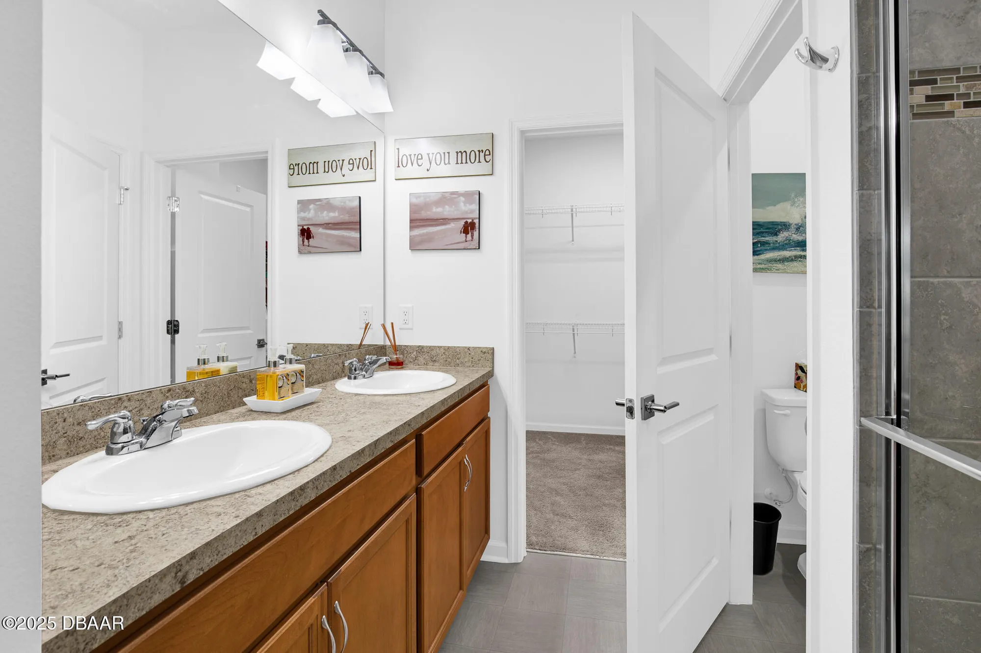 Property Slideshow image 22 of 31 | 307 cheeseburger dr, Daytona Beach, FL, 32124