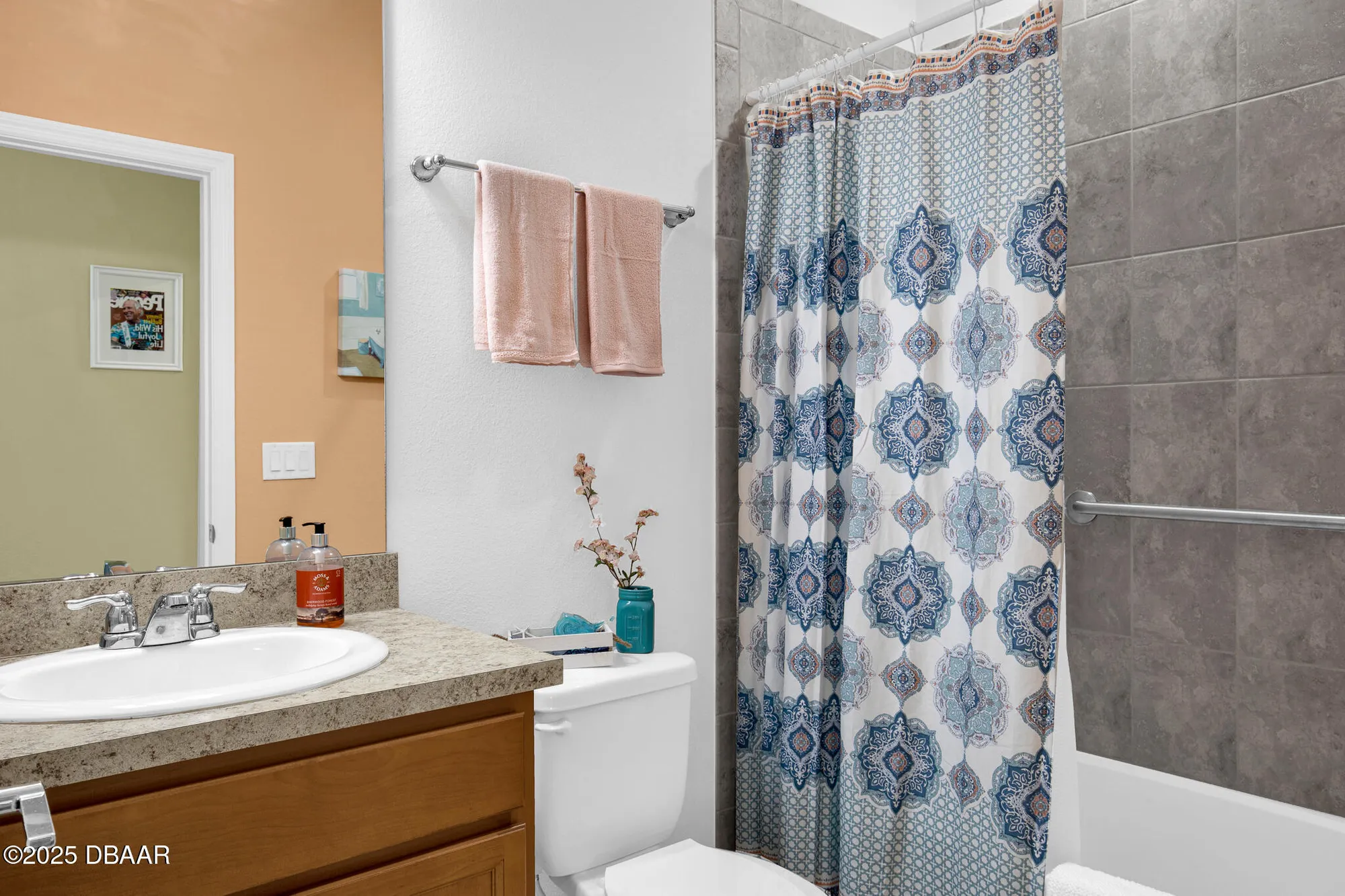 Property Slideshow image 28 of 31 | 307 cheeseburger dr, Daytona Beach, FL, 32124