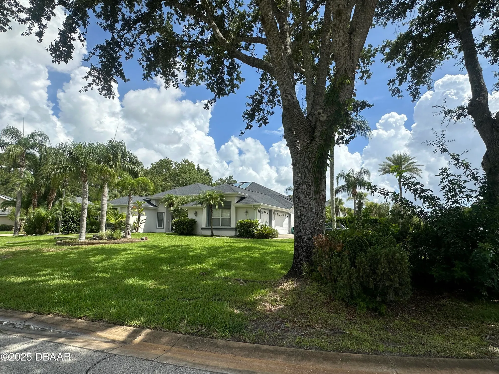 Property Slideshow image 26 of 87 | 2 creek bend way, Ormond Beach, FL, 32174