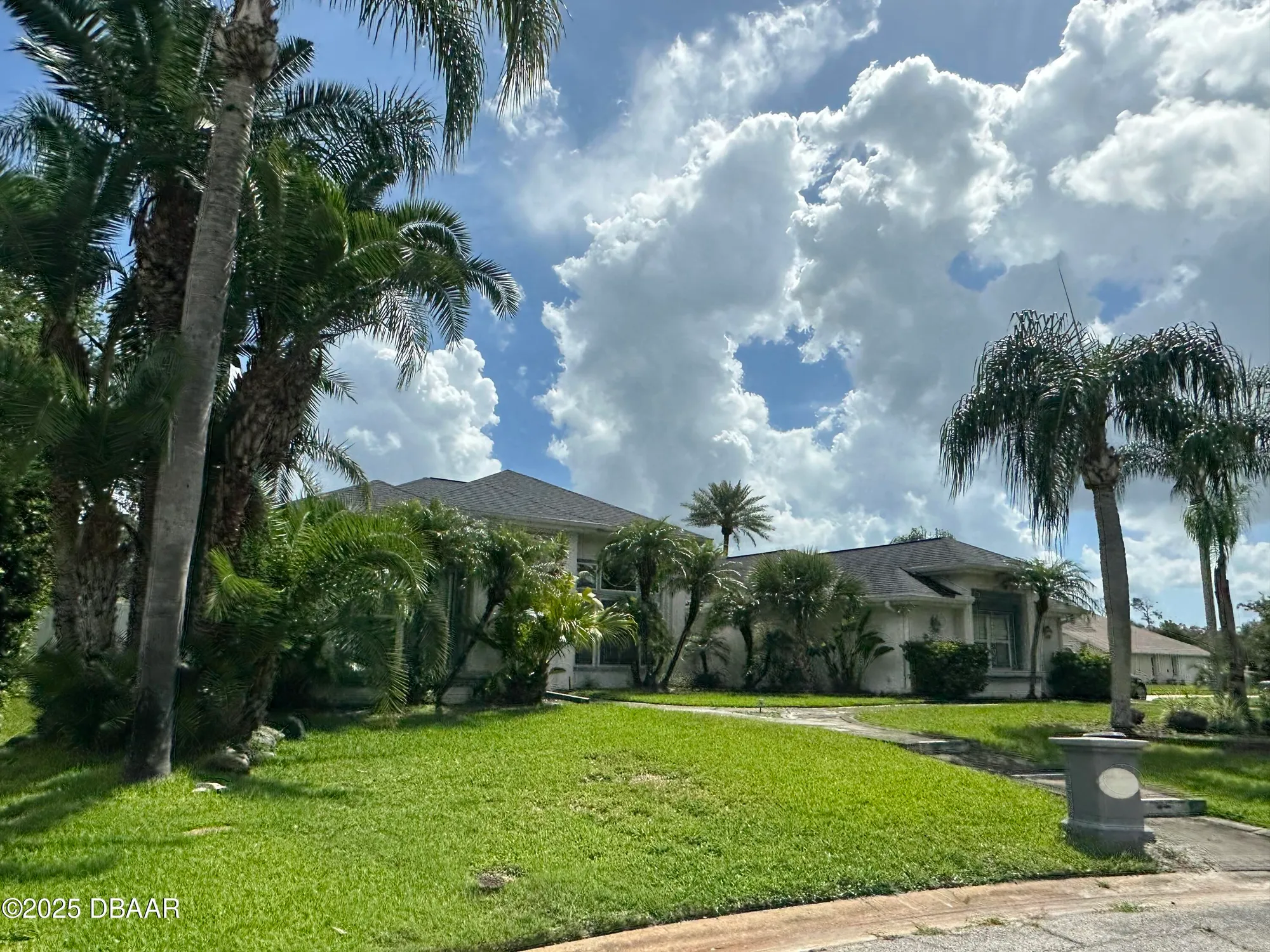 Property Slideshow image 32 of 87 | 2 creek bend way, Ormond Beach, FL, 32174