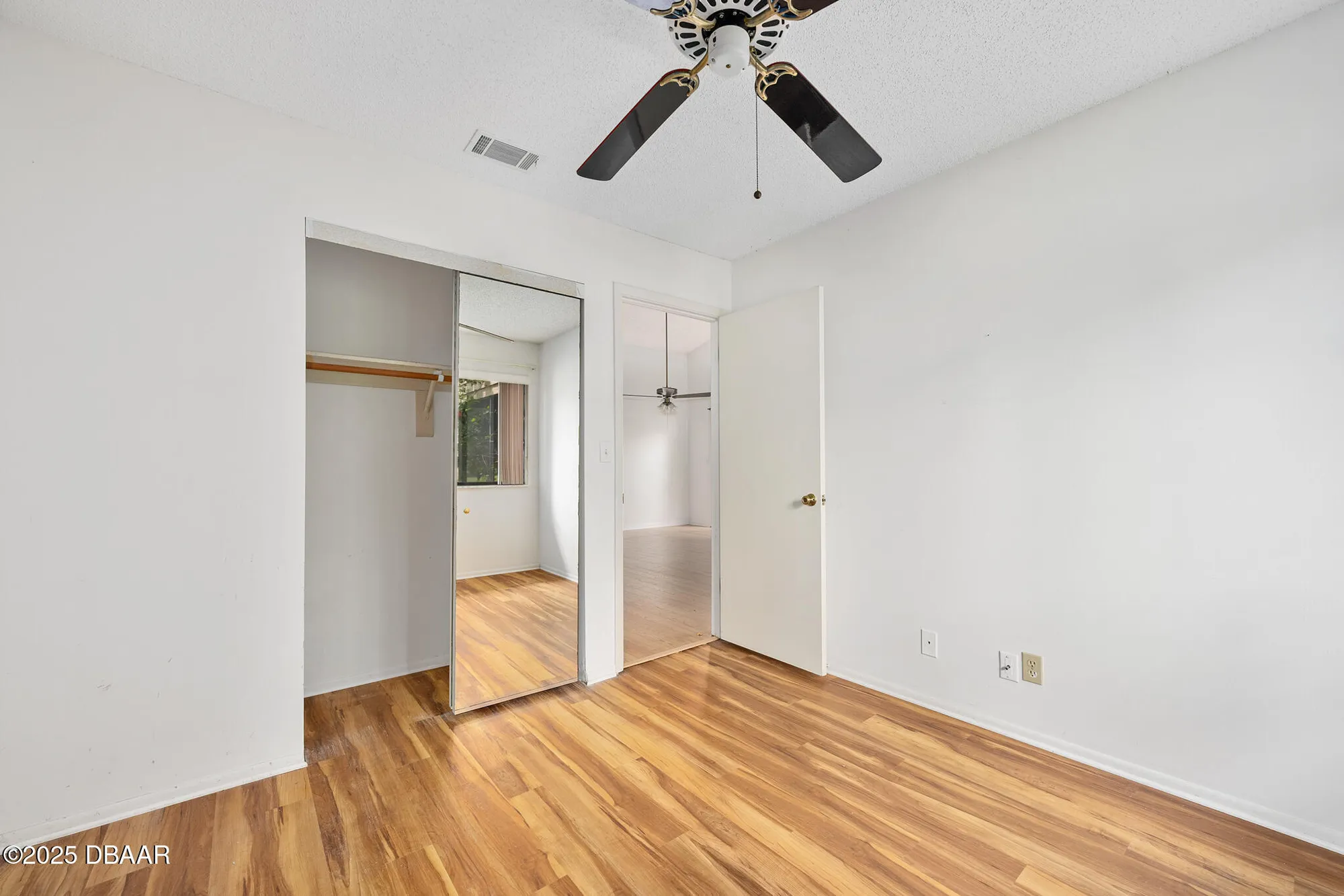 Property Slideshow image 11 of 40 | 517 brown pelican dr, Daytona Beach, FL, 32119