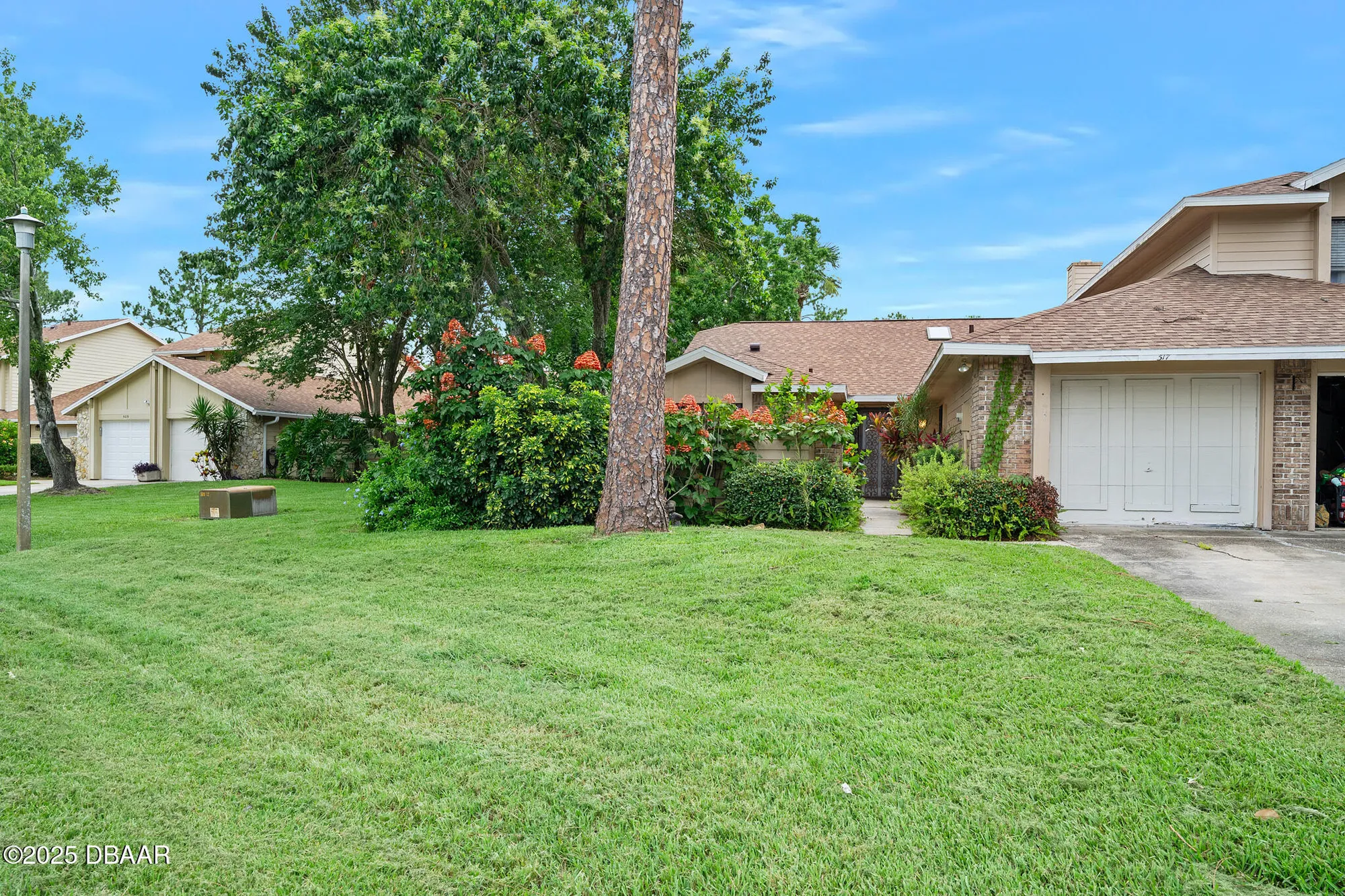 Property Slideshow image 34 of 40 | 517 brown pelican dr, Daytona Beach, FL, 32119