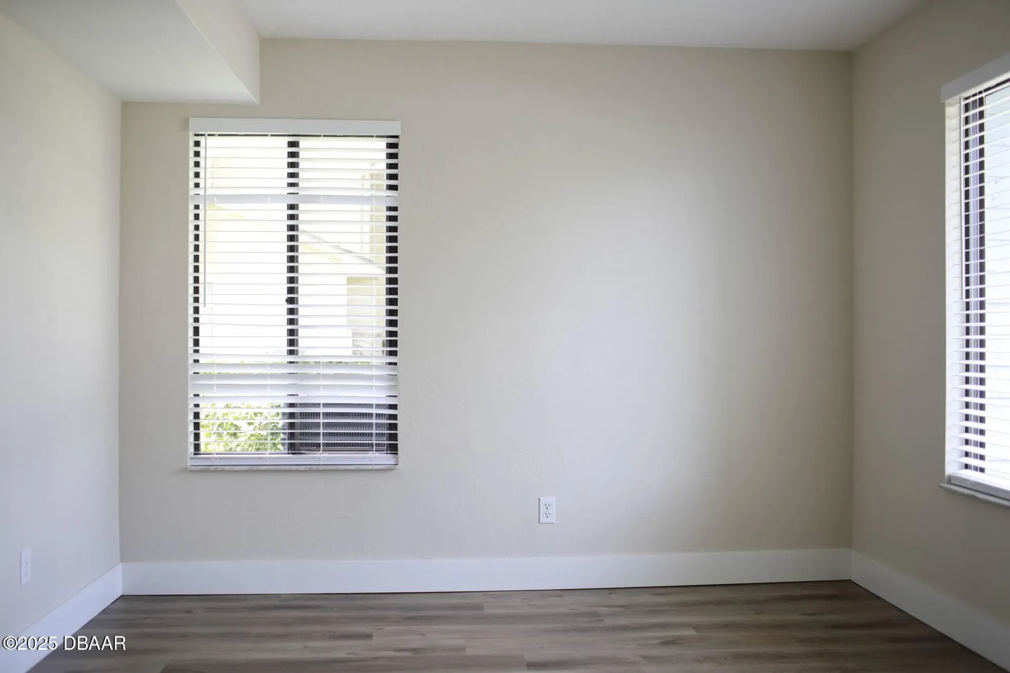 Property Slideshow image 5 of 50 | 128 golden eye dr b, Daytona Beach, FL, 32119