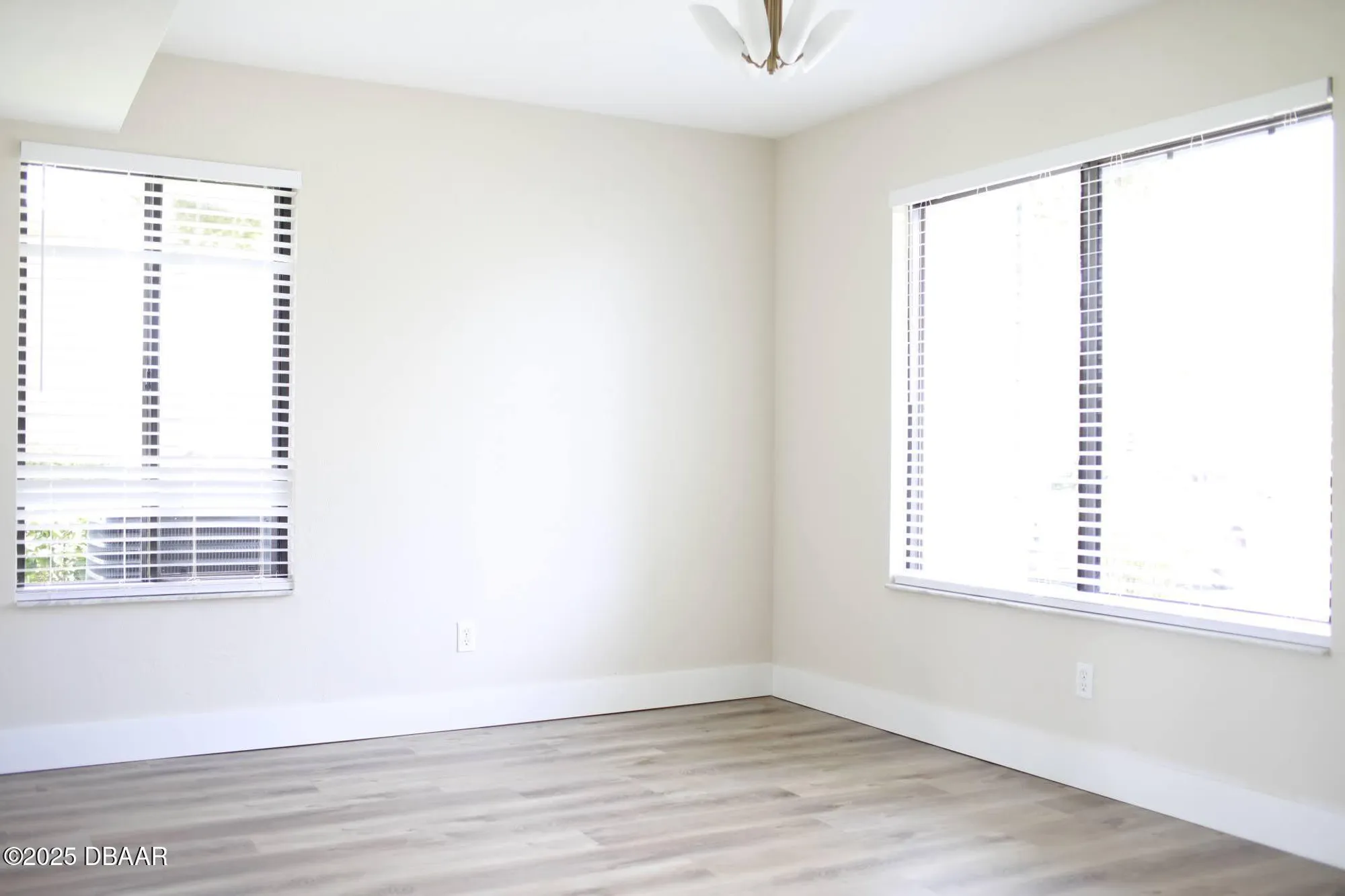 Property Slideshow image 4 of 50 | 128 golden eye dr b, Daytona Beach, FL, 32119