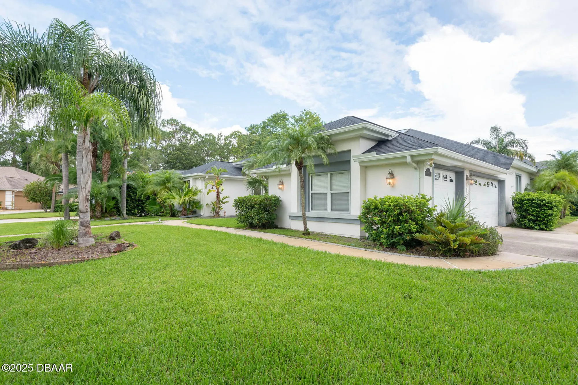 Property Slideshow image 6 of 87 | 2 creek bend way, Ormond Beach, FL, 32174