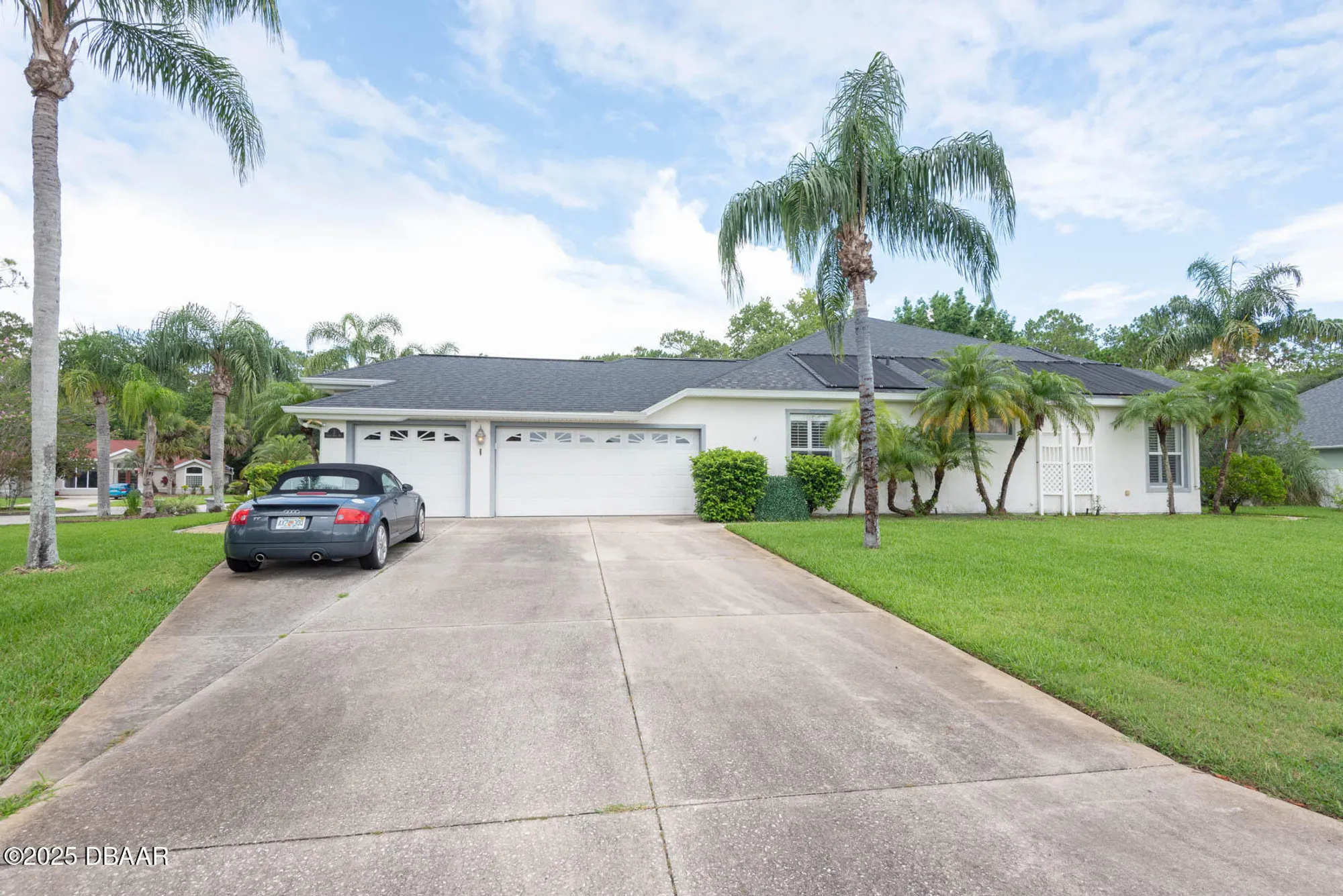 Property Slideshow image 10 of 87 | 2 creek bend way, Ormond Beach, FL, 32174