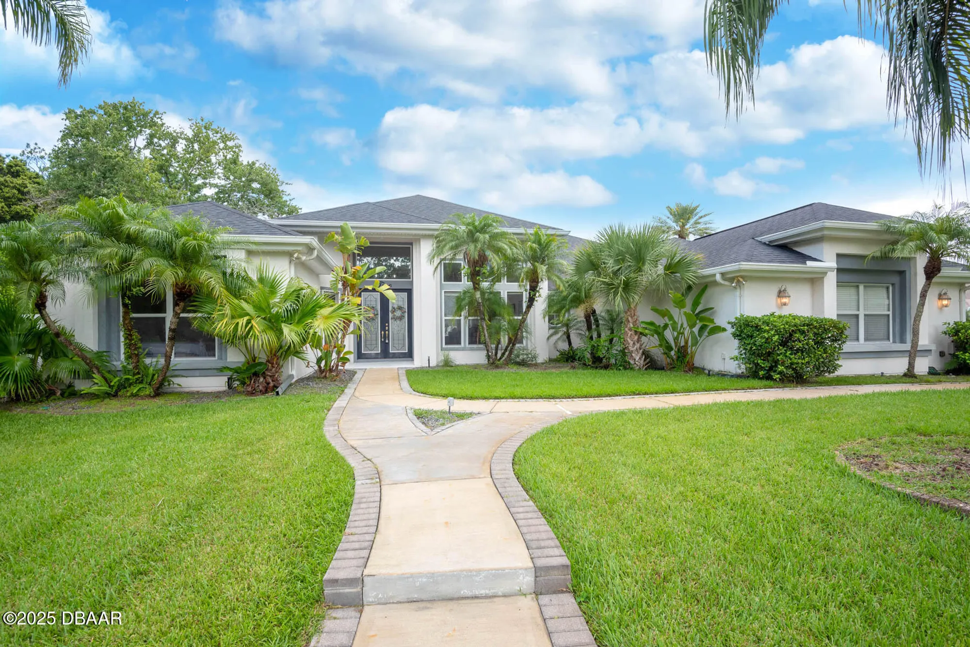 Property Slideshow image 3 of 87 | 2 creek bend way, Ormond Beach, FL, 32174