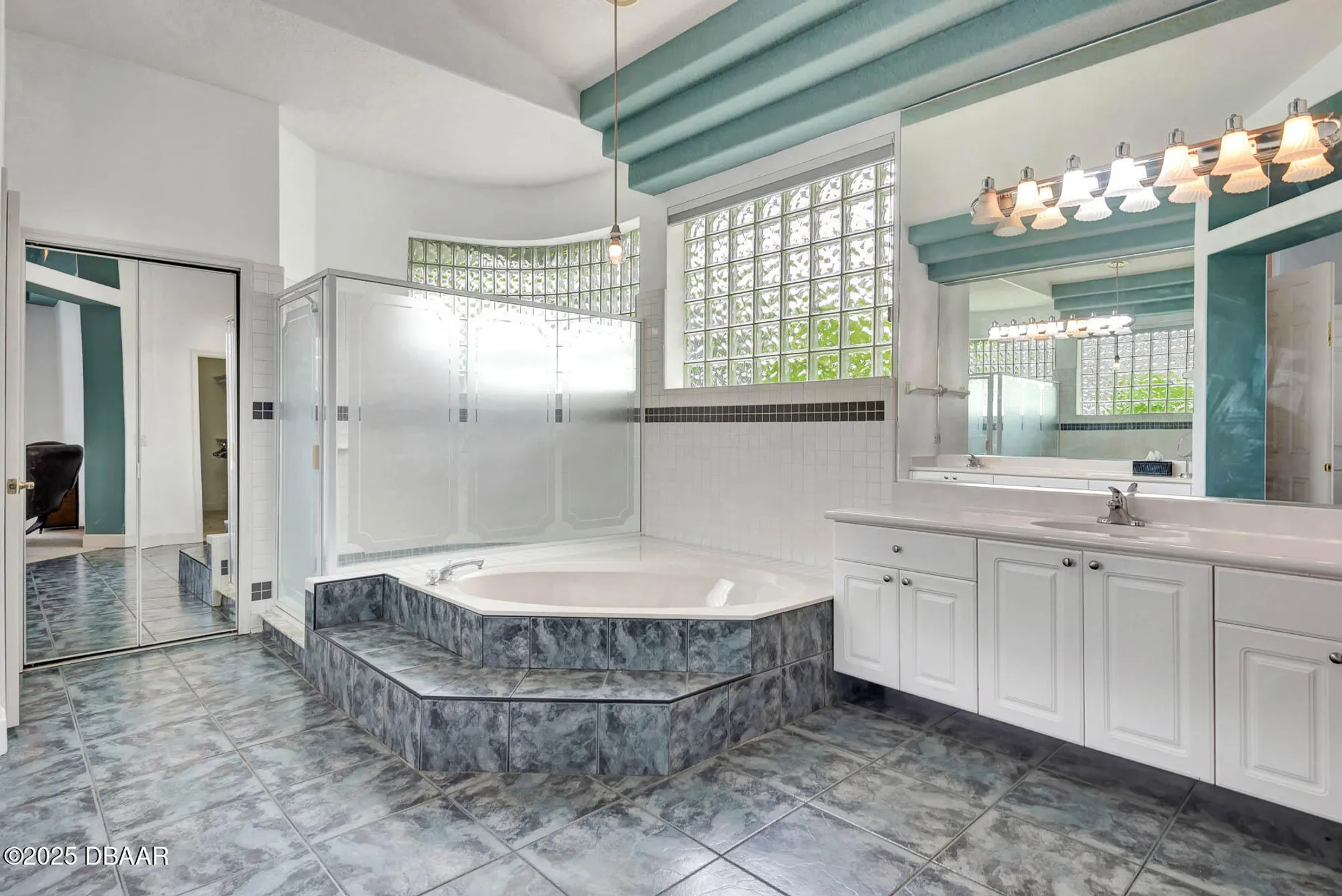 Property Slideshow image 73 of 87 | 2 creek bend way, Ormond Beach, FL, 32174