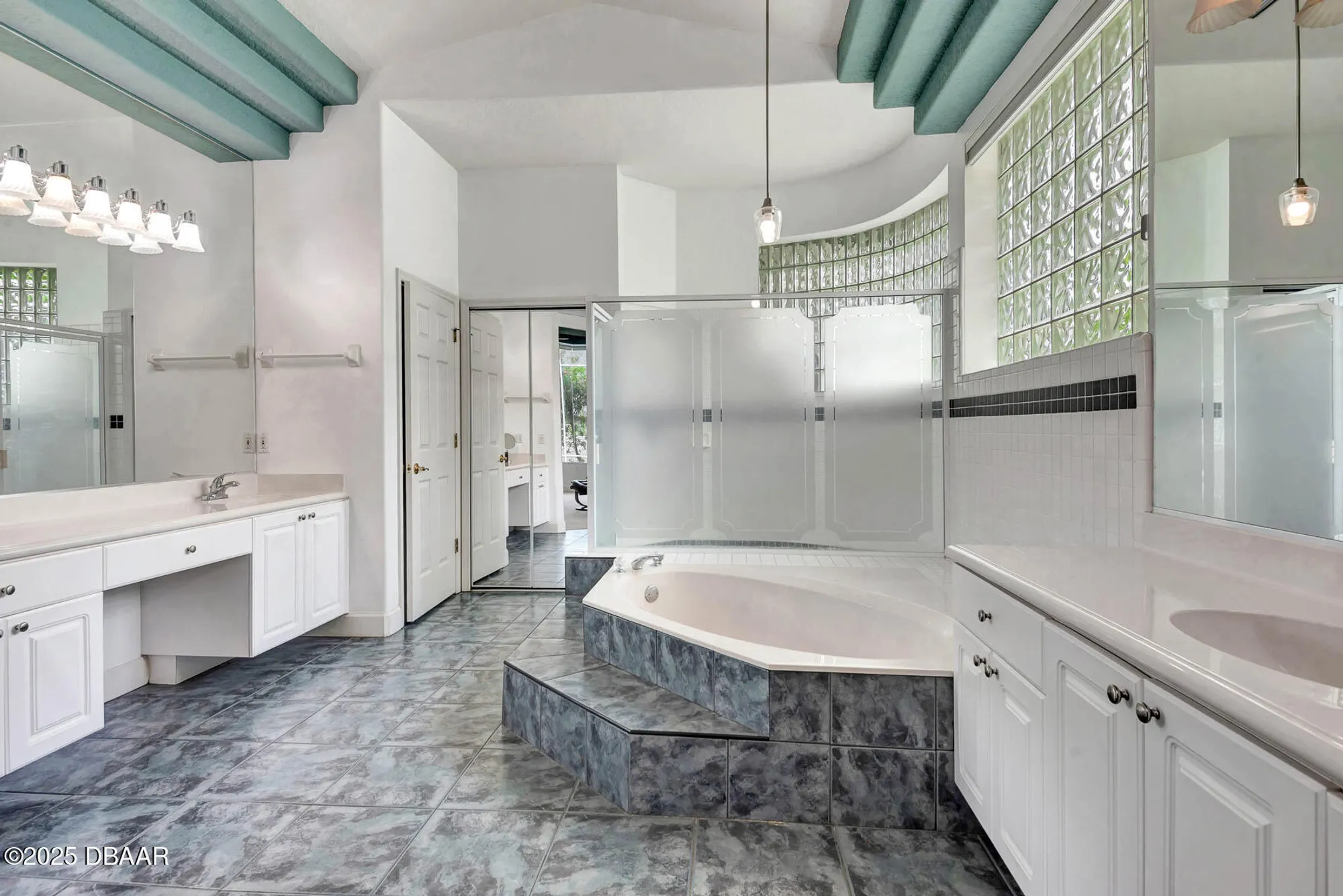 Property Slideshow image 76 of 87 | 2 creek bend way, Ormond Beach, FL, 32174