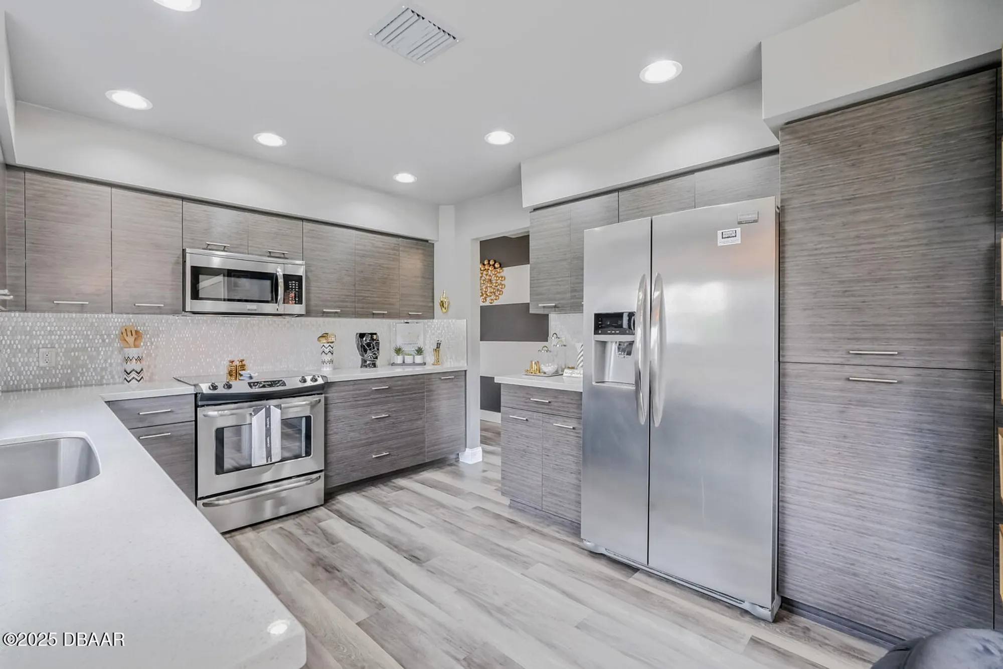 Property Slideshow image 15 of 46 | 220 surf scooter dr, Daytona Beach, FL, 32119