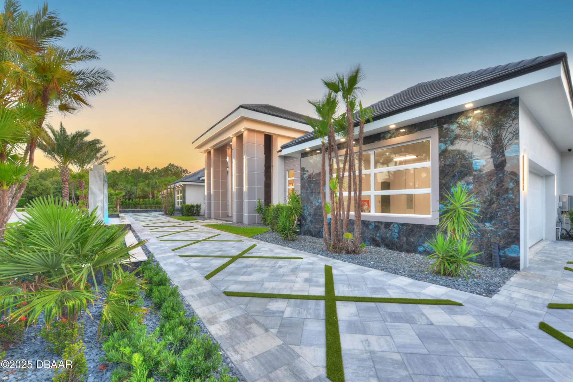 Property Slideshow image 29 of 62 | 420 wingspan dr, Ormond Beach, FL, 32174