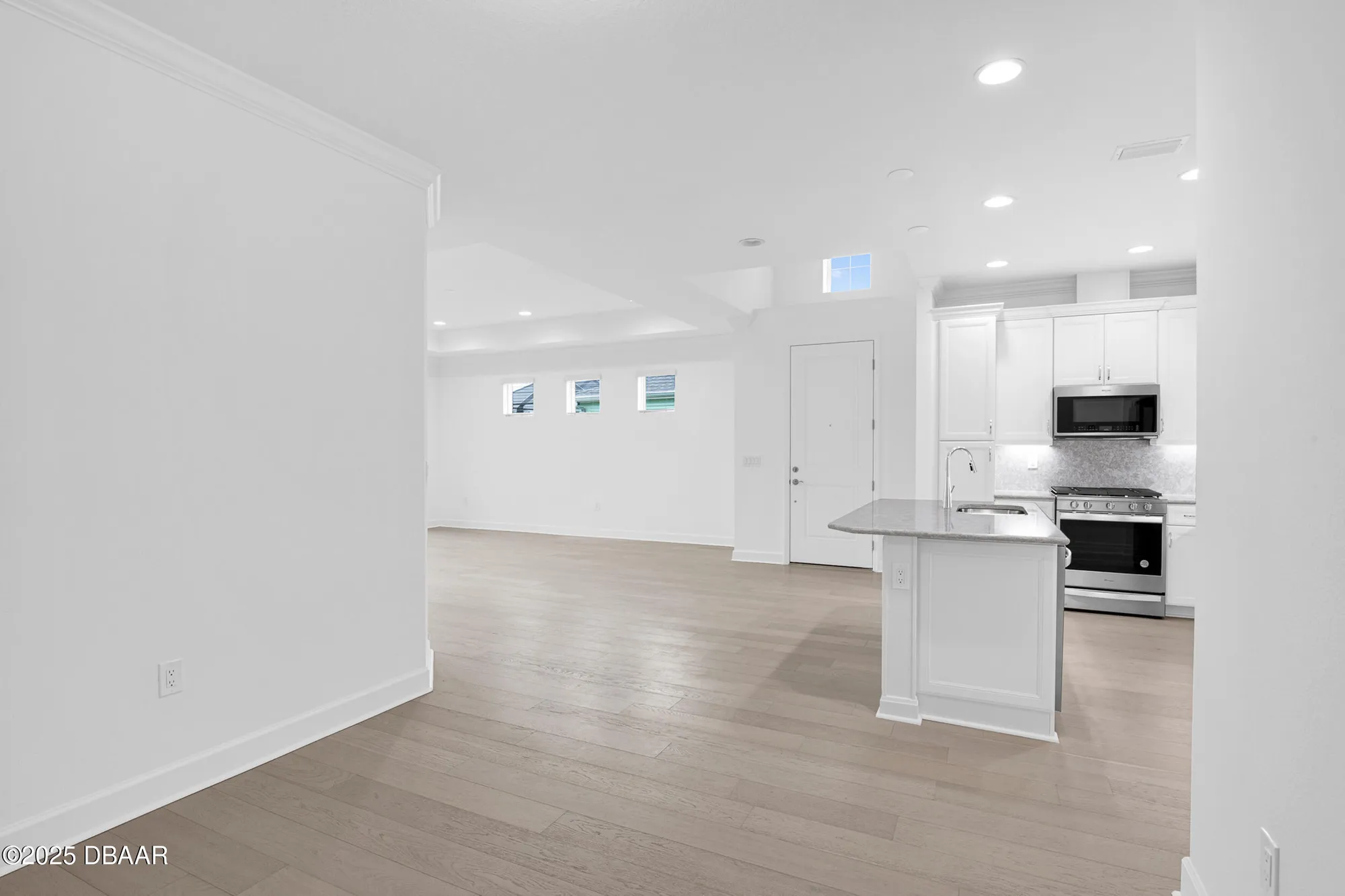 Property Slideshow image 13 of 106 | 109 coastal ave, Daytona Beach, FL, 32124