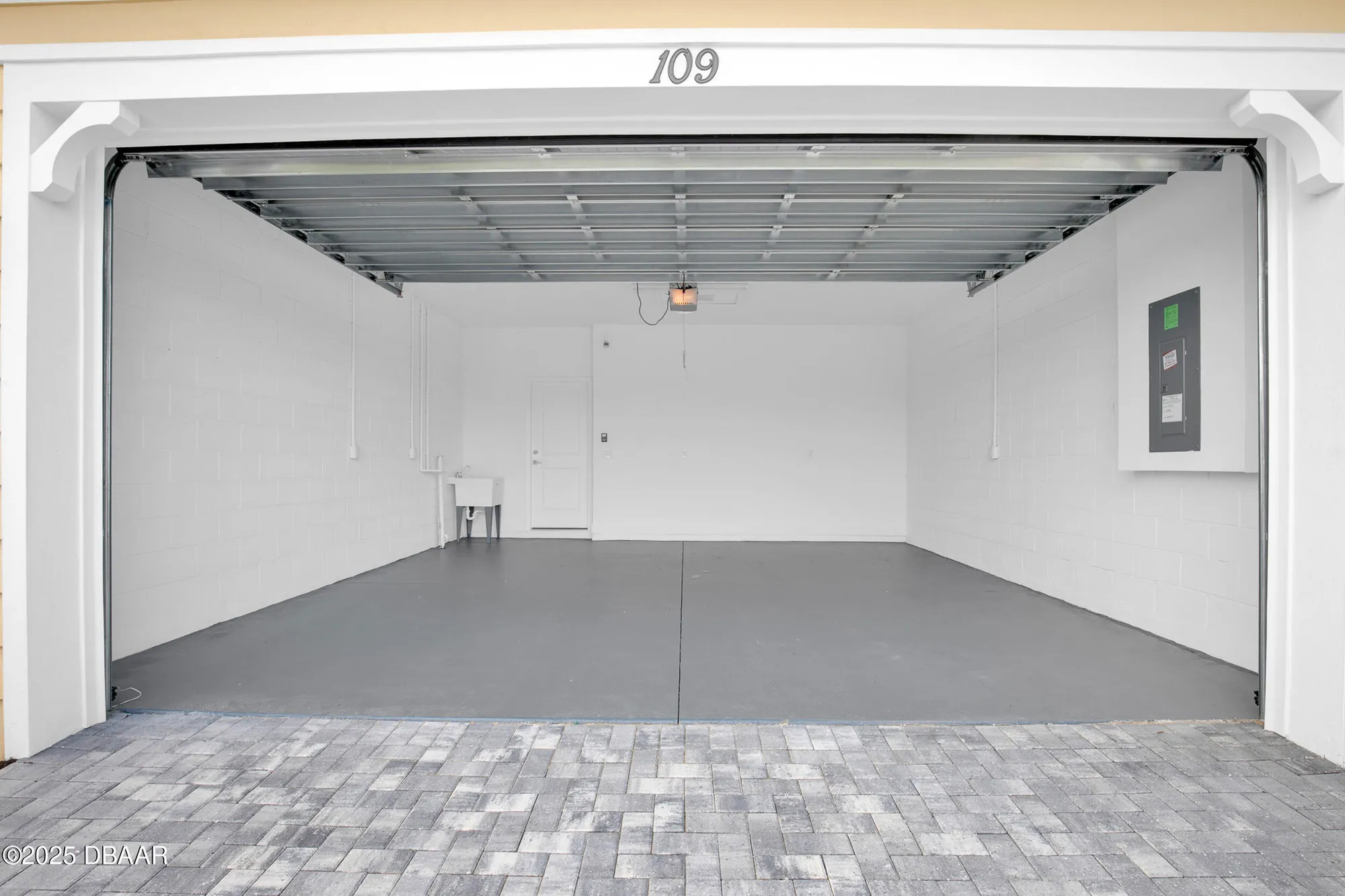 Property Slideshow image 32 of 106 | 109 coastal ave, Daytona Beach, FL, 32124